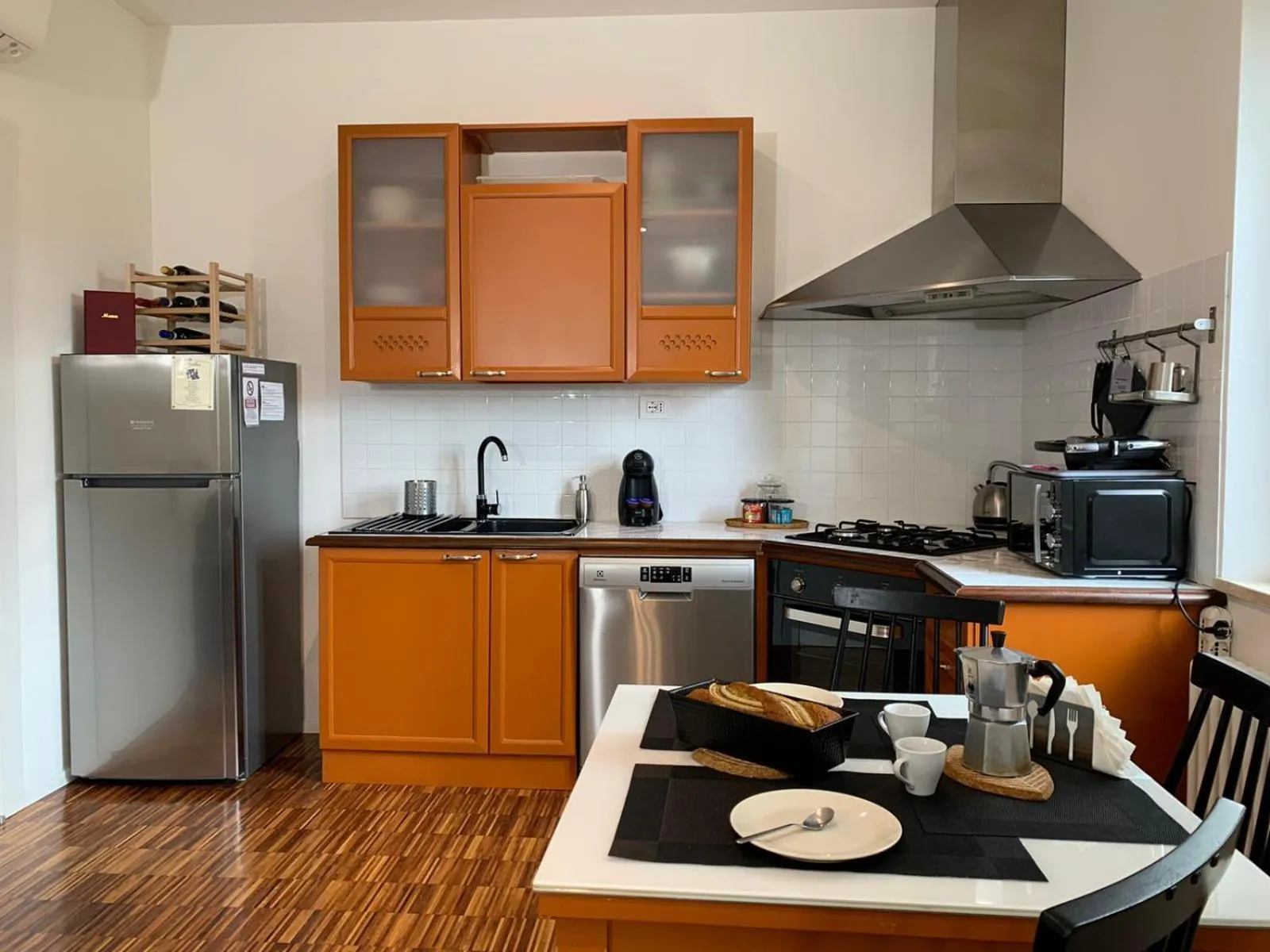 Kitchen or kitchenette in La Coroncina Lodging