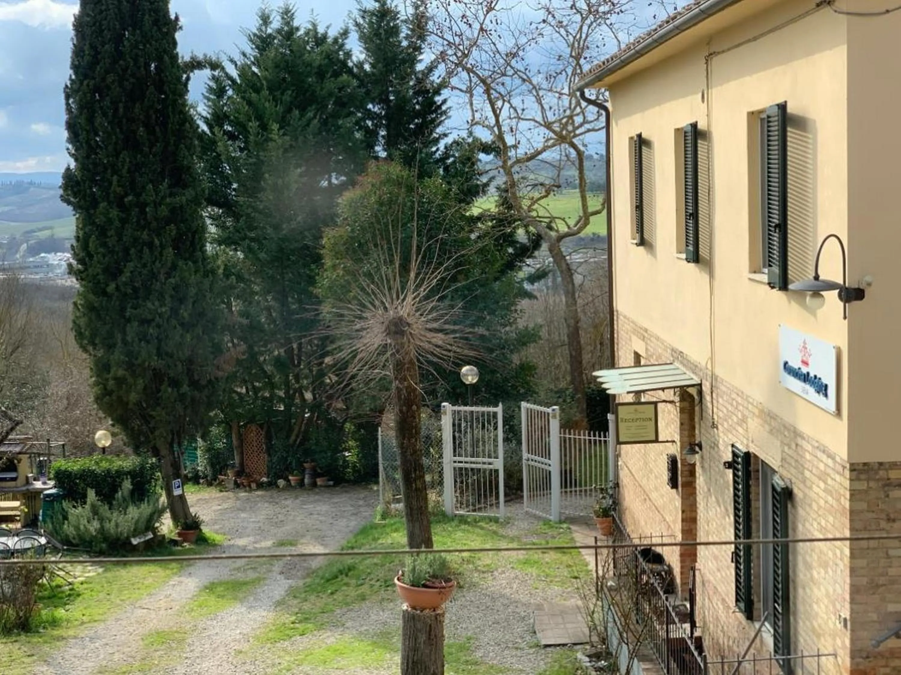 Property building in La Coroncina Lodging