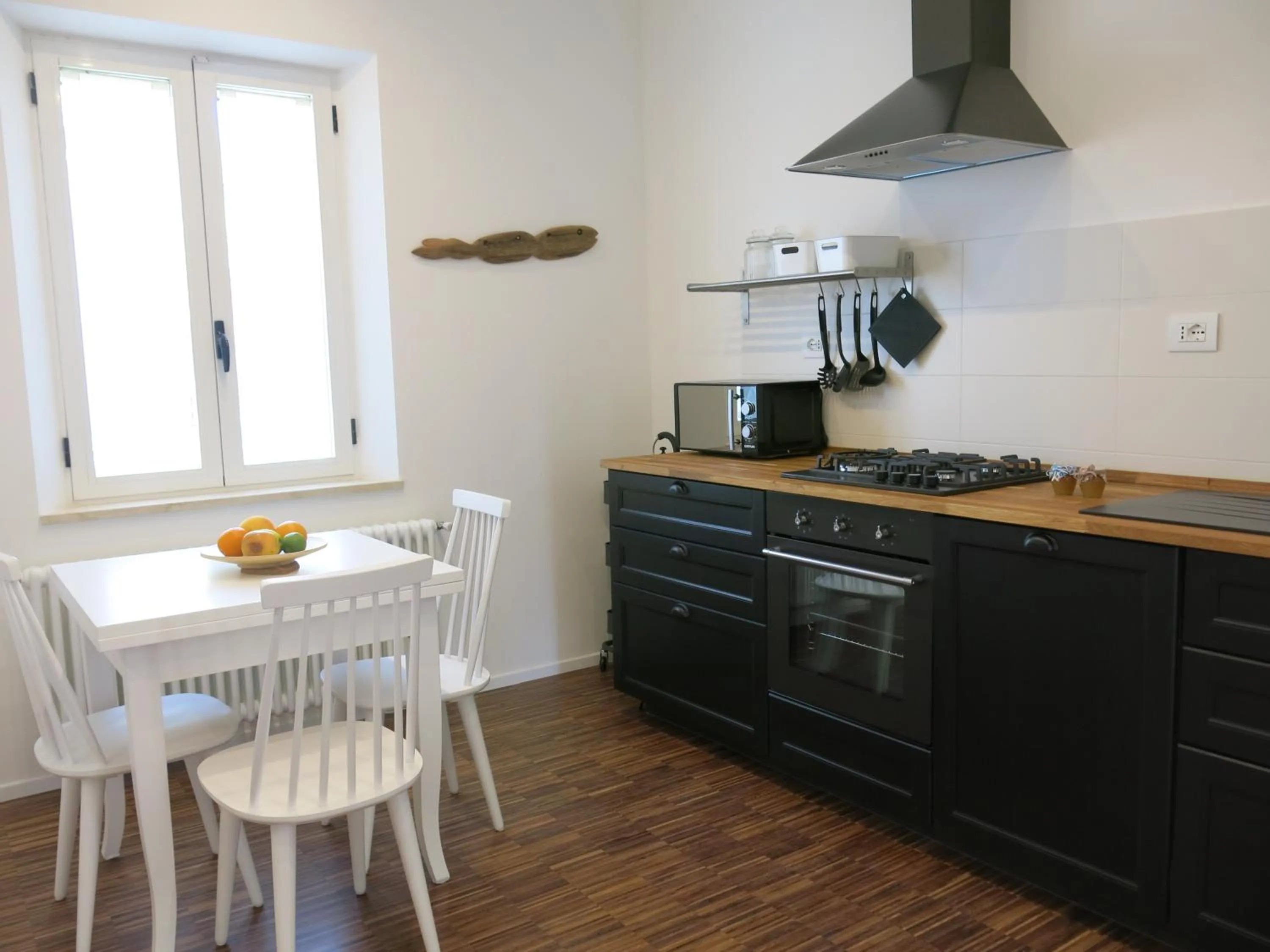 Kitchen or kitchenette in La Coroncina Lodging