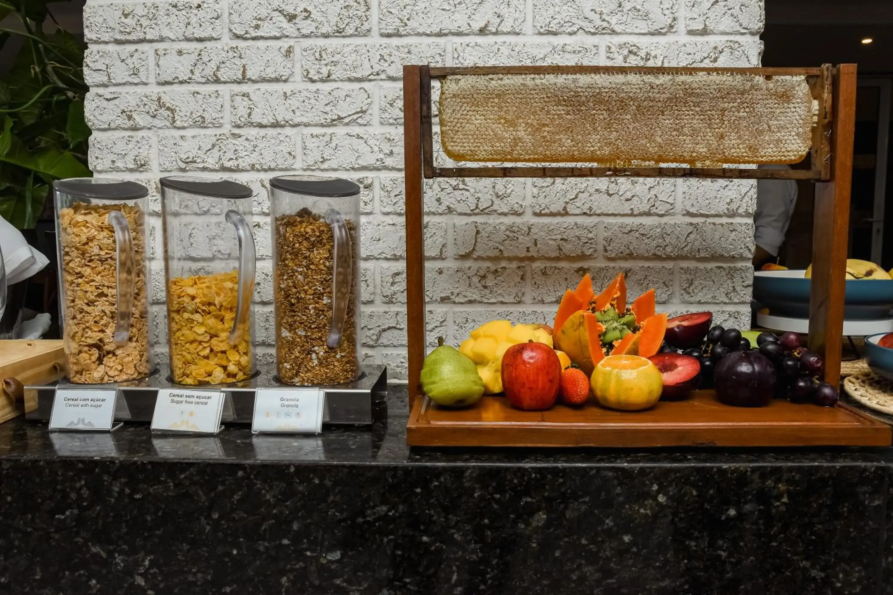 Restaurant/places to eat in Gran Mareiro Hotel Restaurant/places to eat in Gran Mareiro Hotel