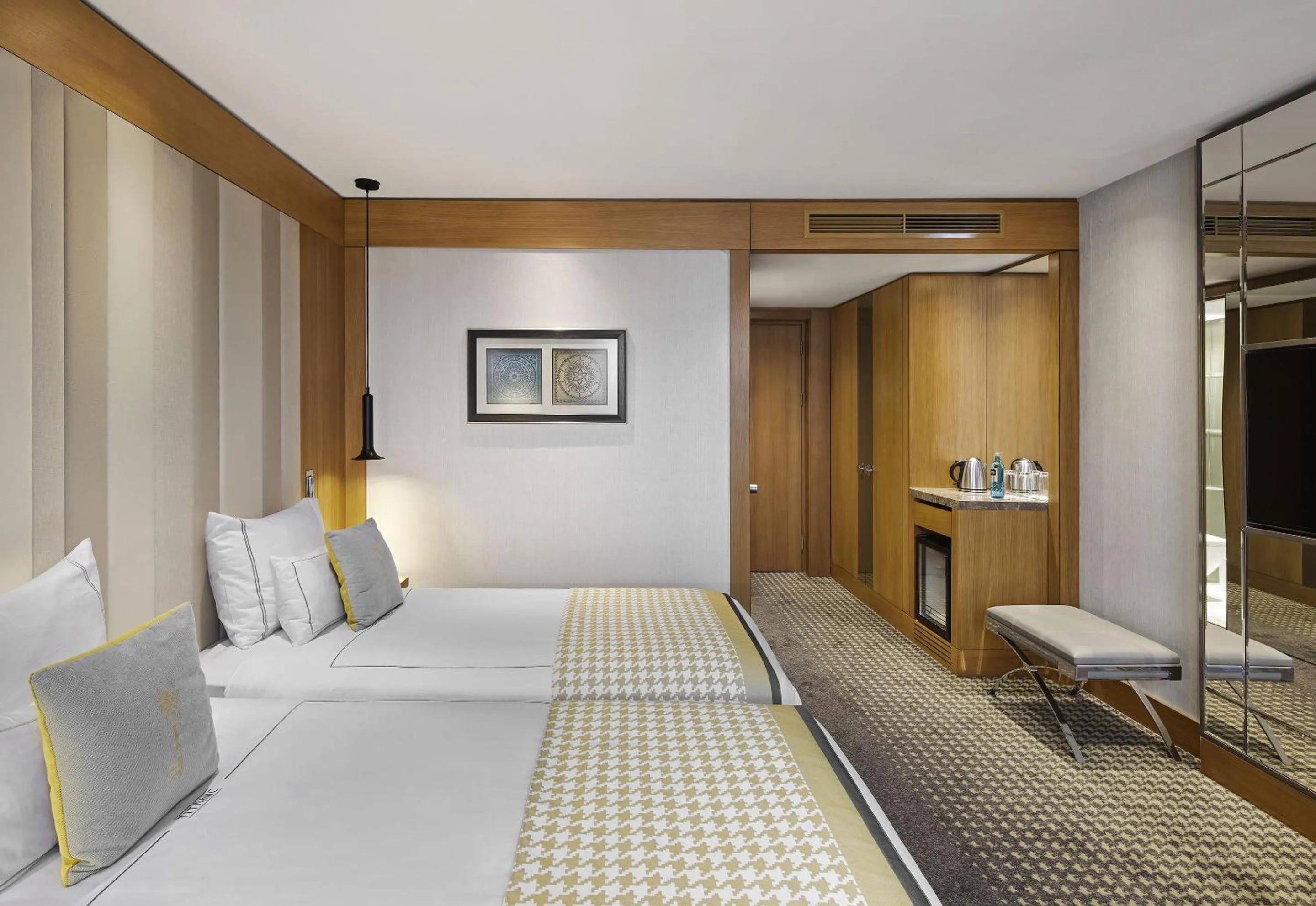 Bedroom, Bed in TITANIC Chaussee Berlin