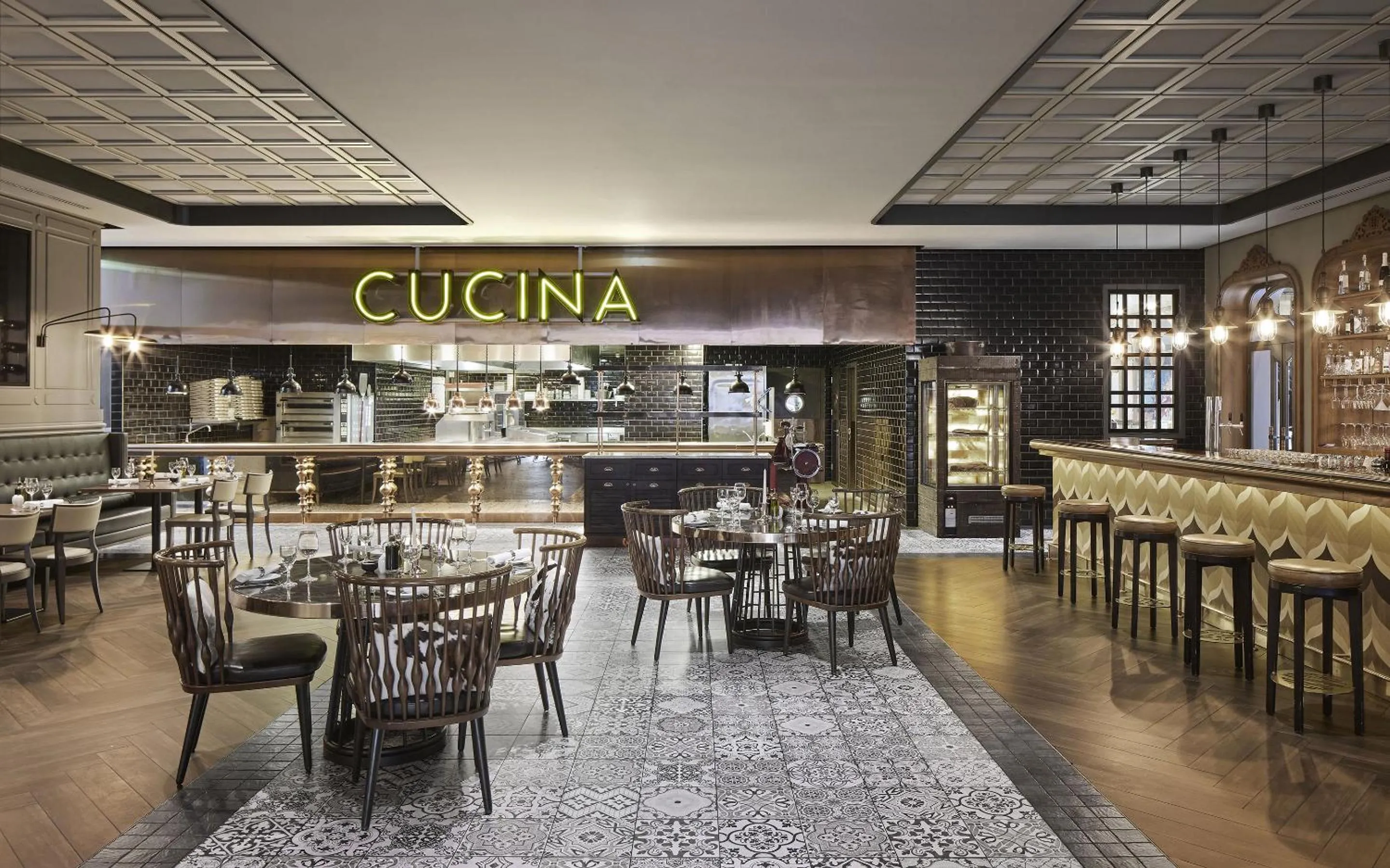 Restaurant/places to eat in TITANIC Chaussee Berlin