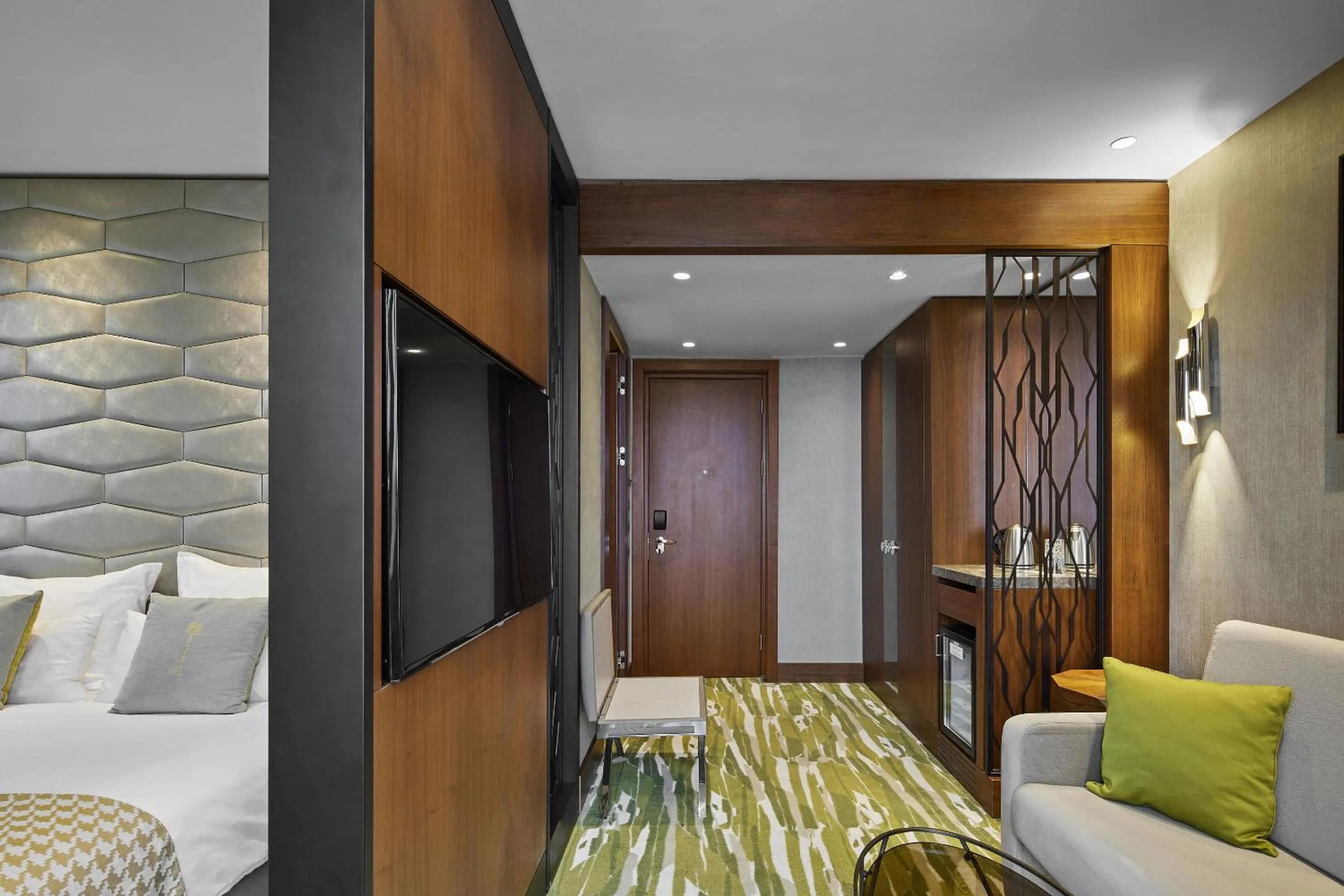 Seating area in TITANIC Chaussee Berlin