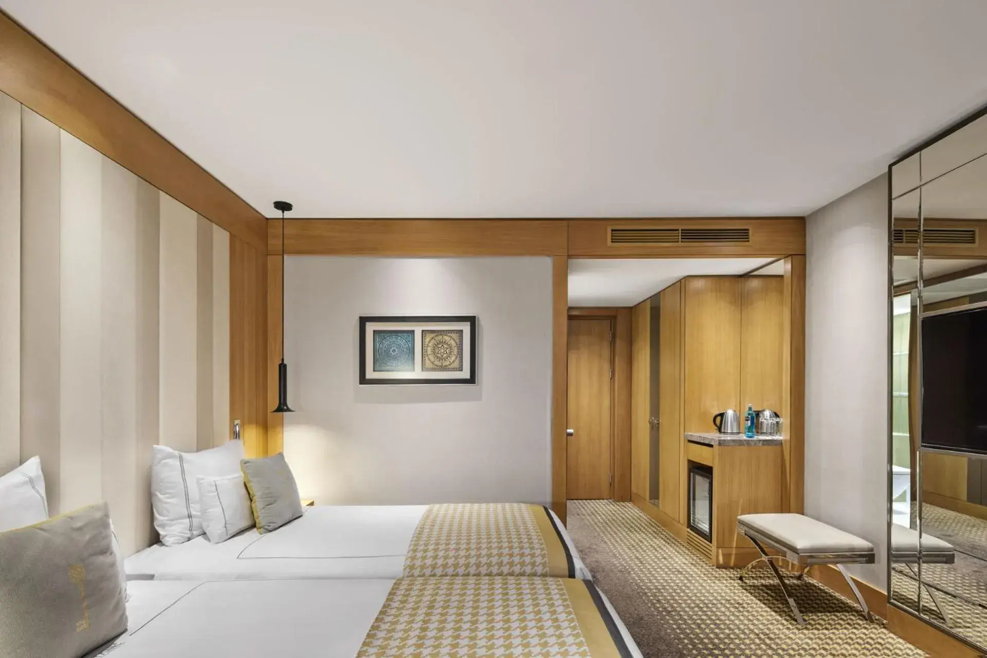 Bed in TITANIC Chaussee Berlin Bed in TITANIC Chaussee Berlin