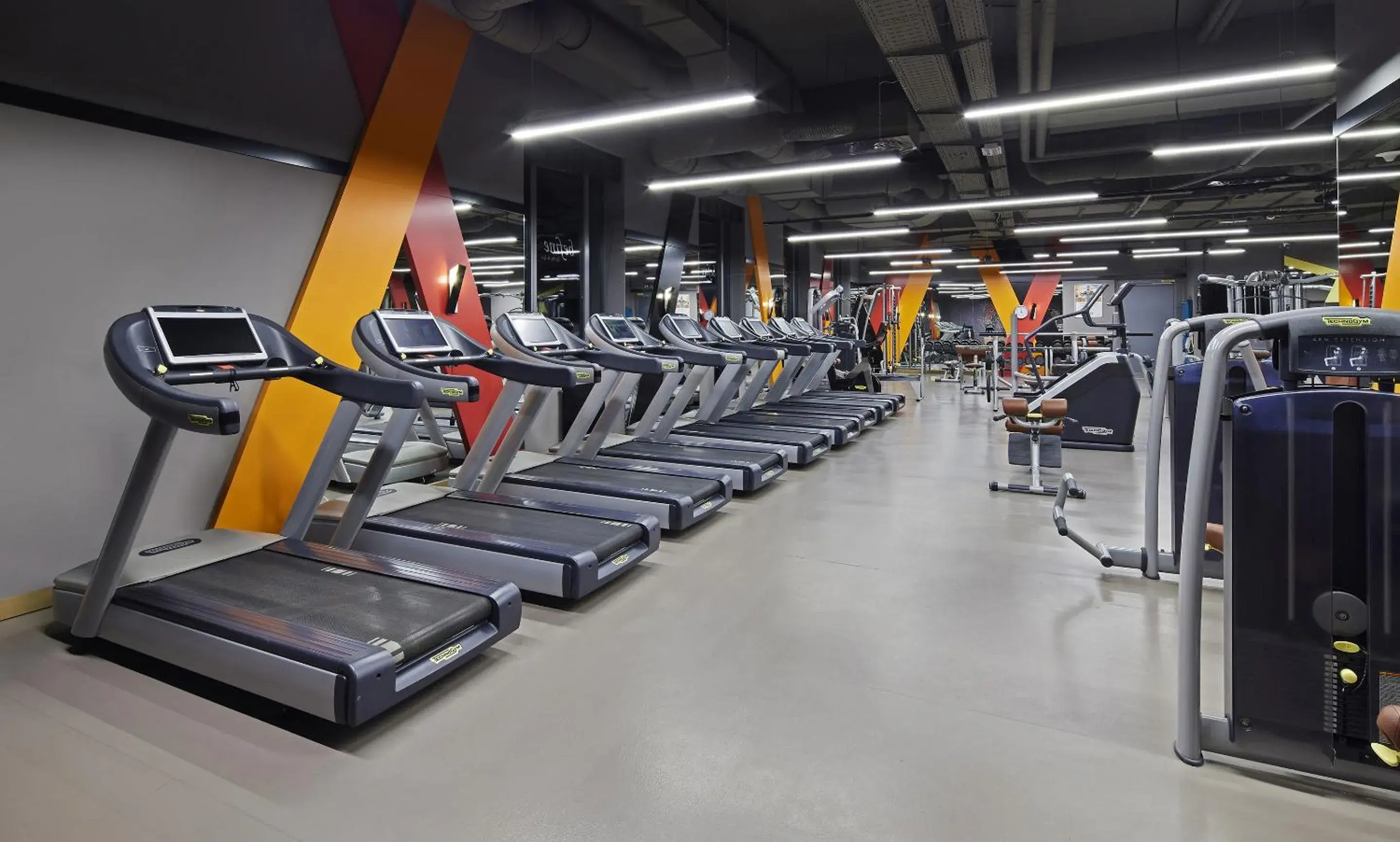 Fitness centre/facilities in TITANIC Chaussee Berlin Fitness centre/facilities in TITANIC Chaussee Berlin