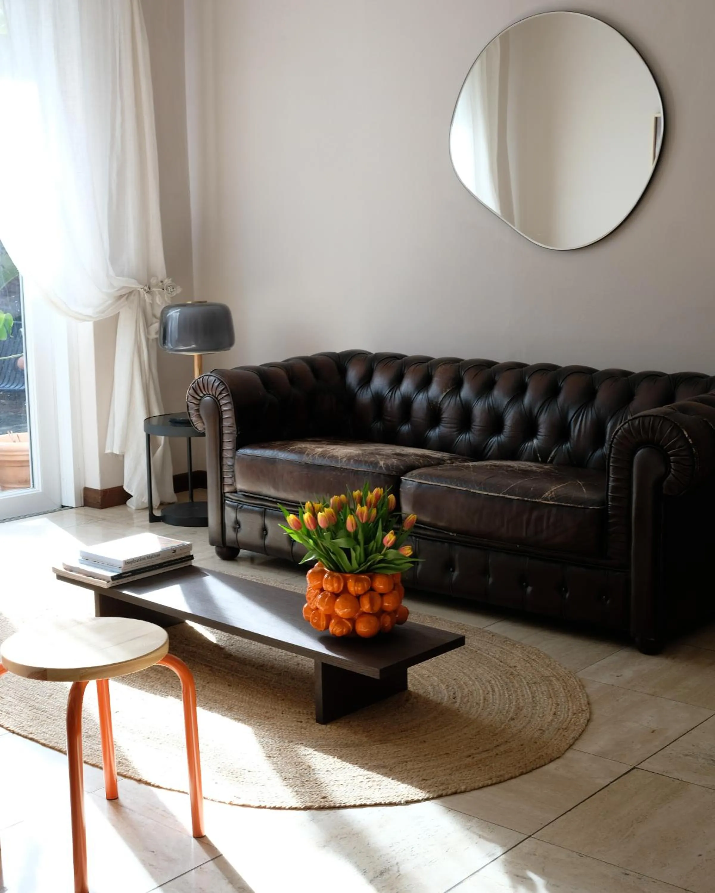 Communal lounge/ TV room in Hotel Piccolo Mondo