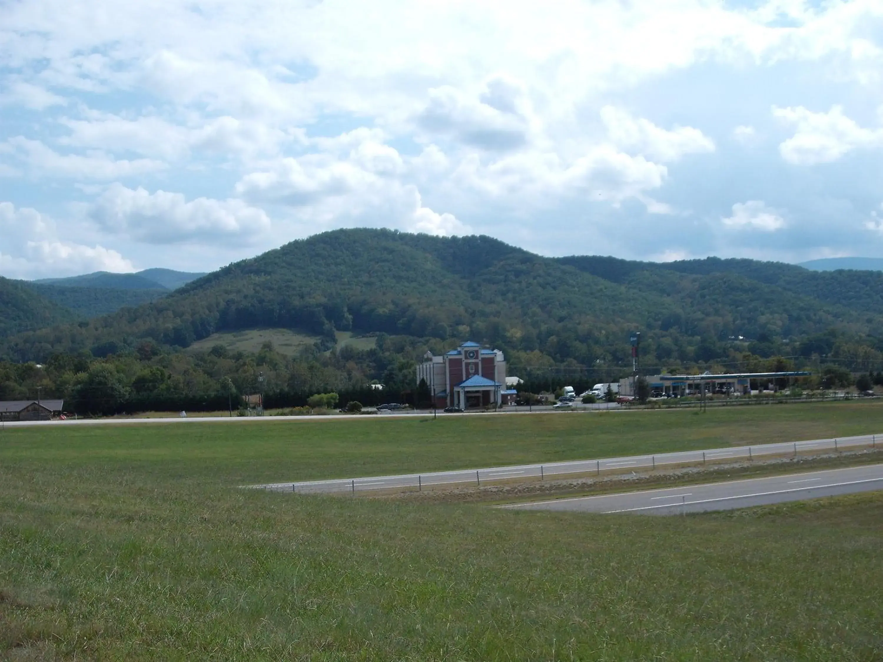 Mountain view in Mountain Inn & Suites Mountain view in Mountain Inn & Suites