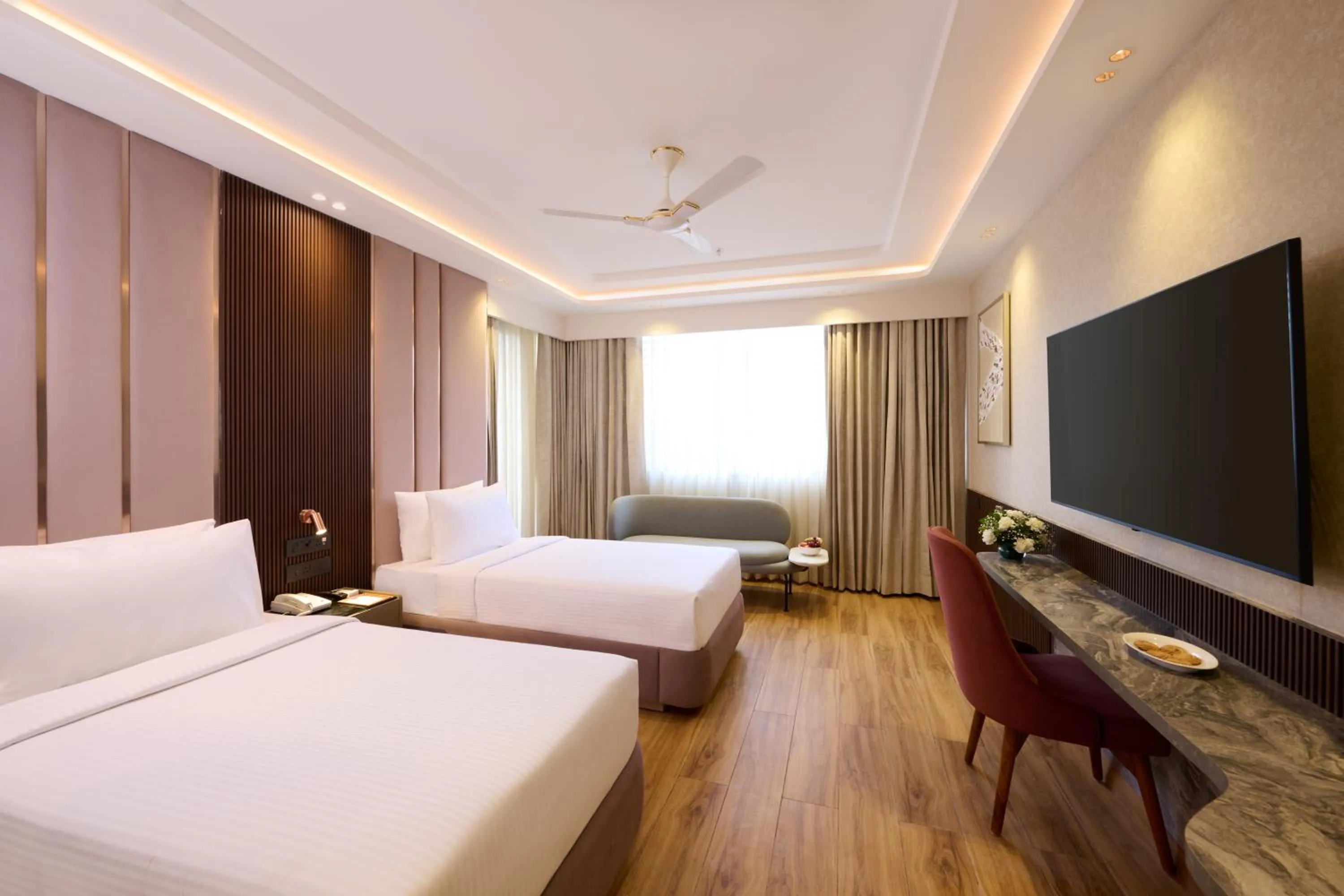 Bedroom, Bed in Tulip Inn Gurugram Sector 39