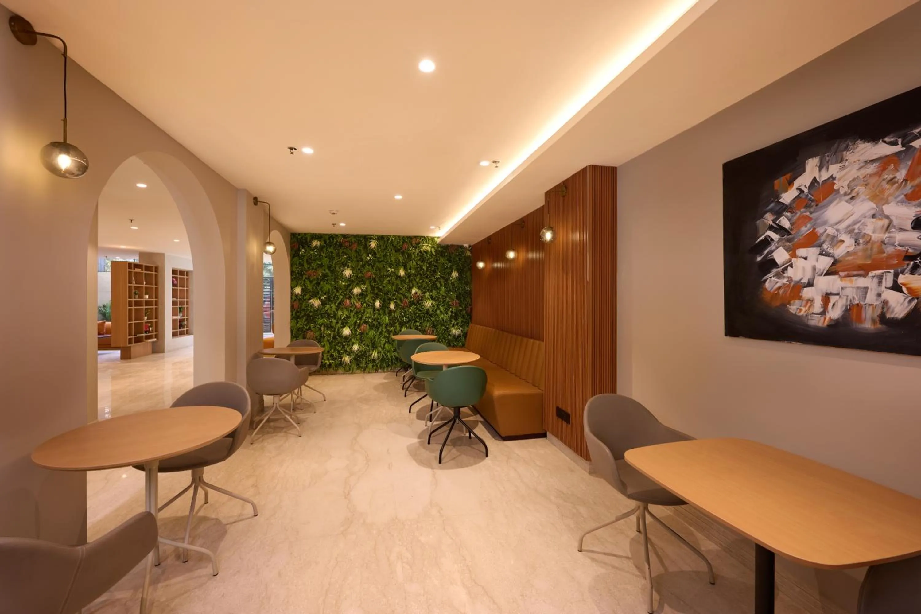 Lobby or reception in Tulip Inn Gurugram Sector 39