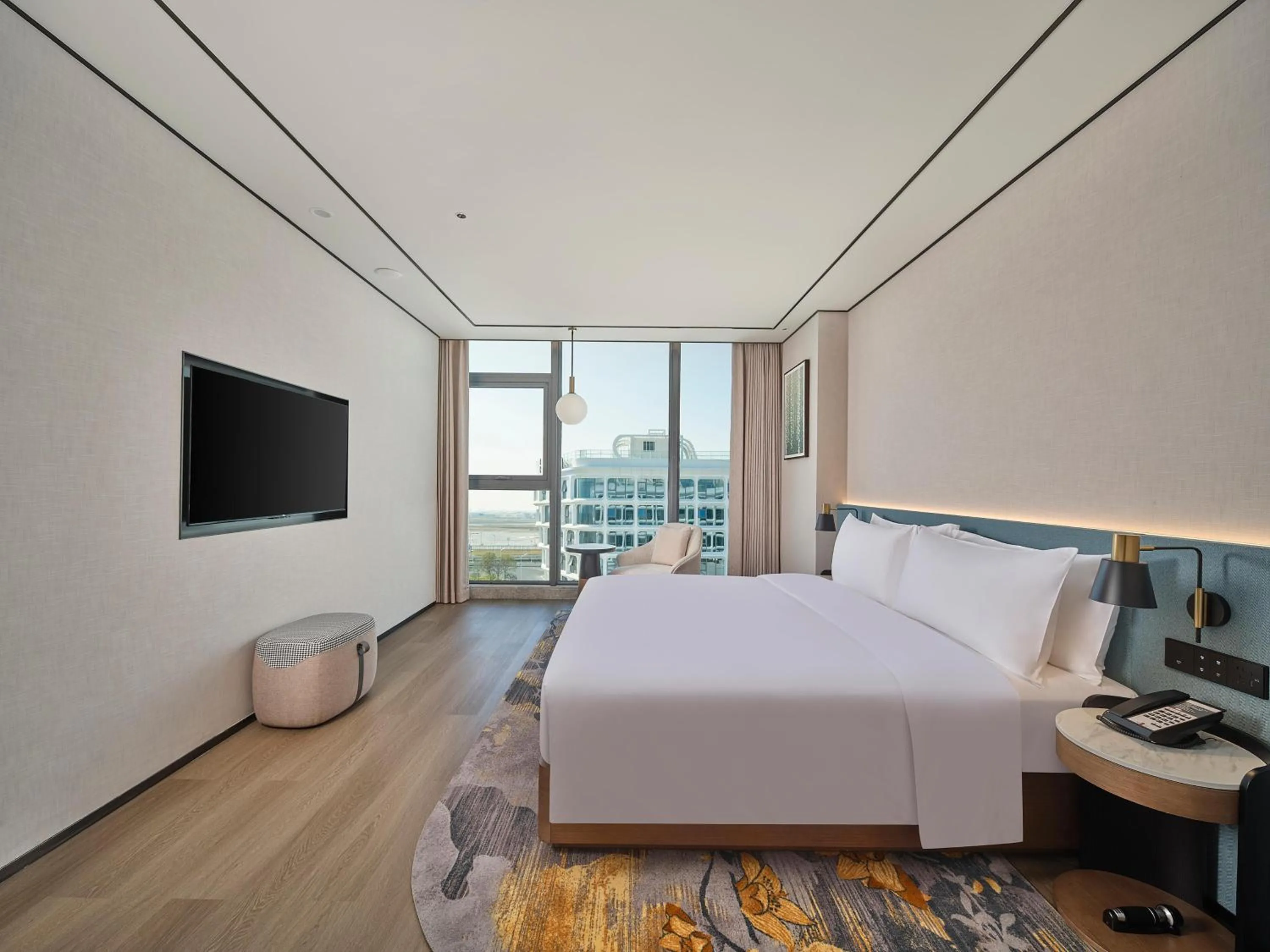 Bed in Hilton Garden Inn Guangzhou Baiyun Airport