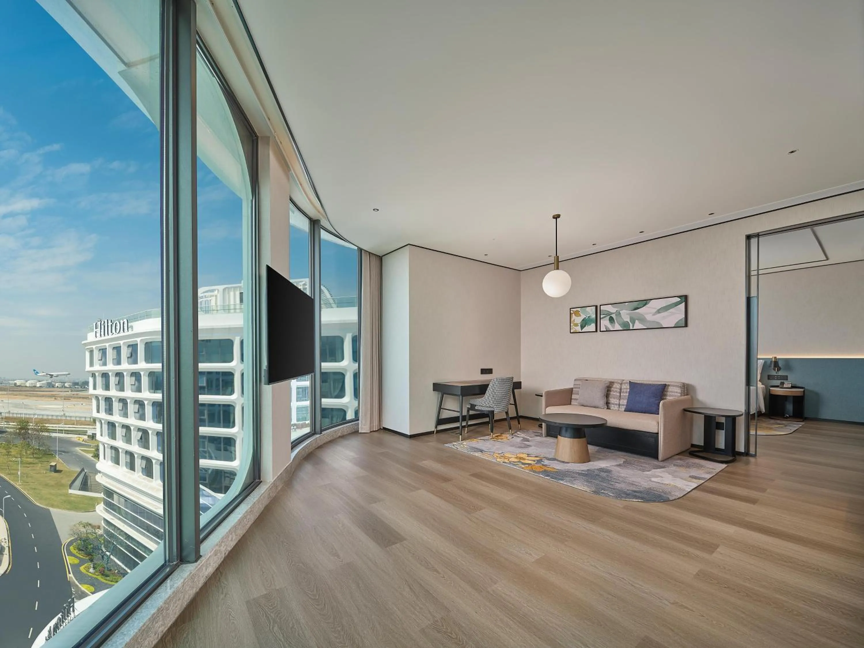 Living room in Hilton Garden Inn Guangzhou Baiyun Airport