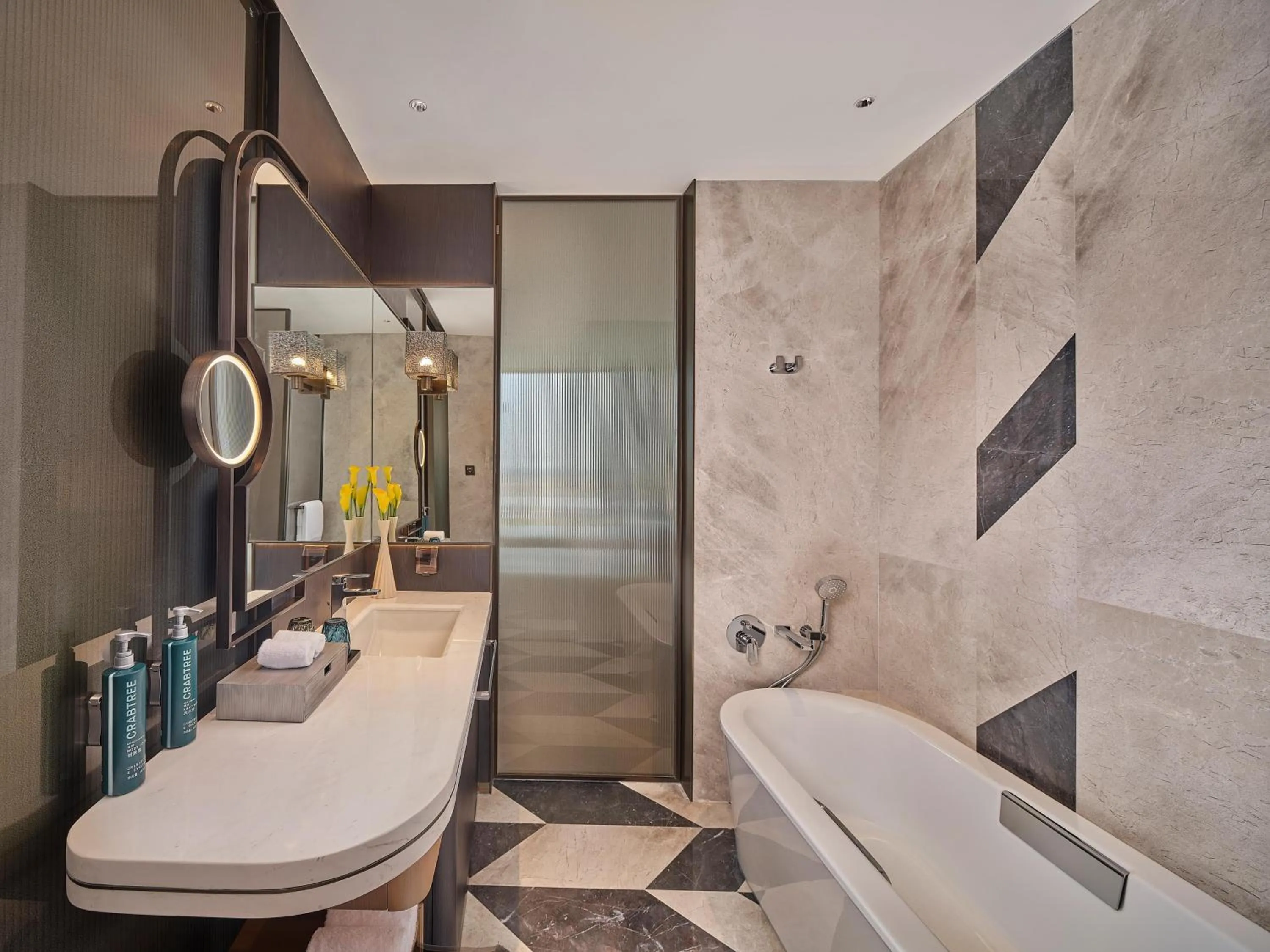 Bathroom in Hilton Guangzhou Baiyun Airport