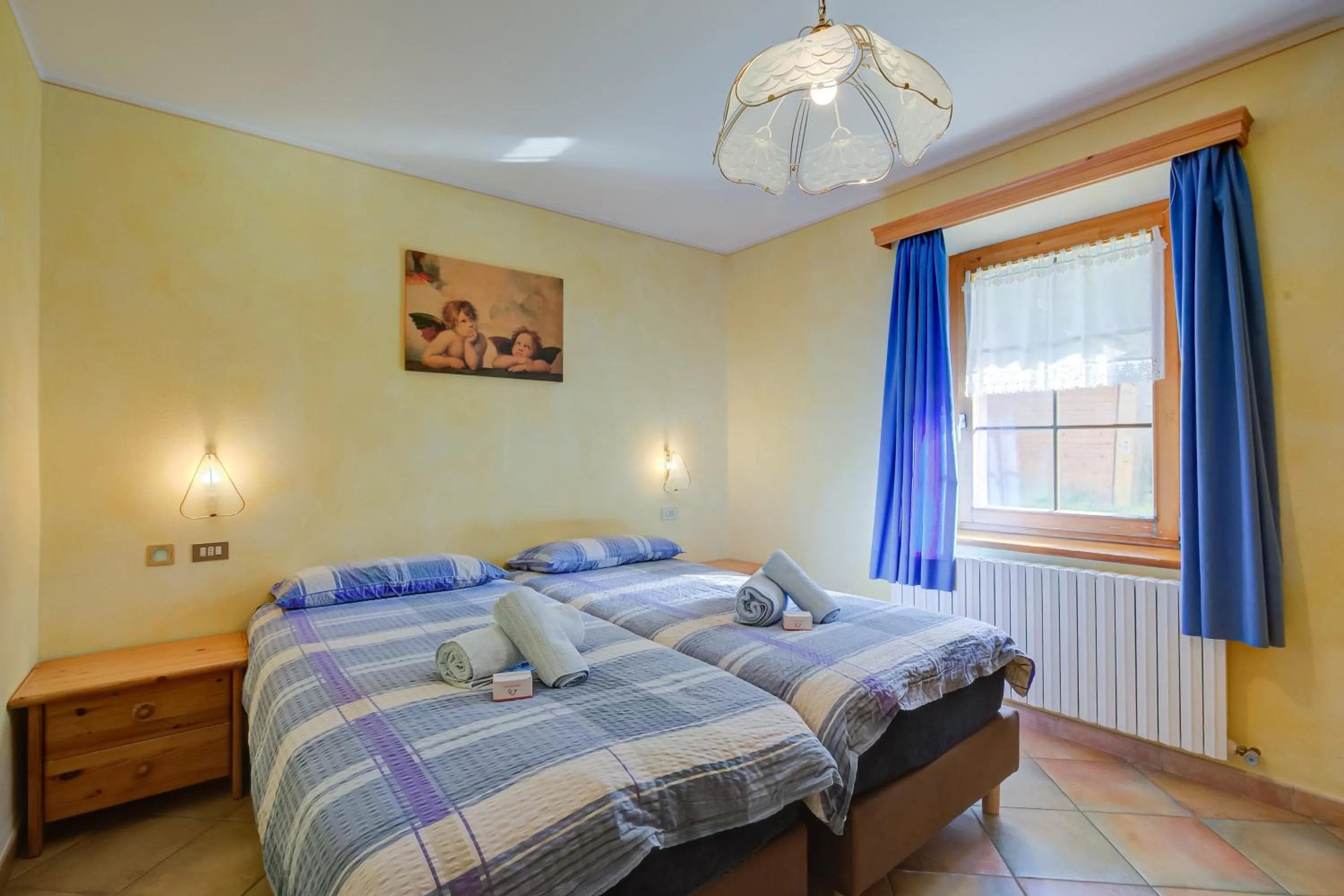 Bedroom in Rododendro