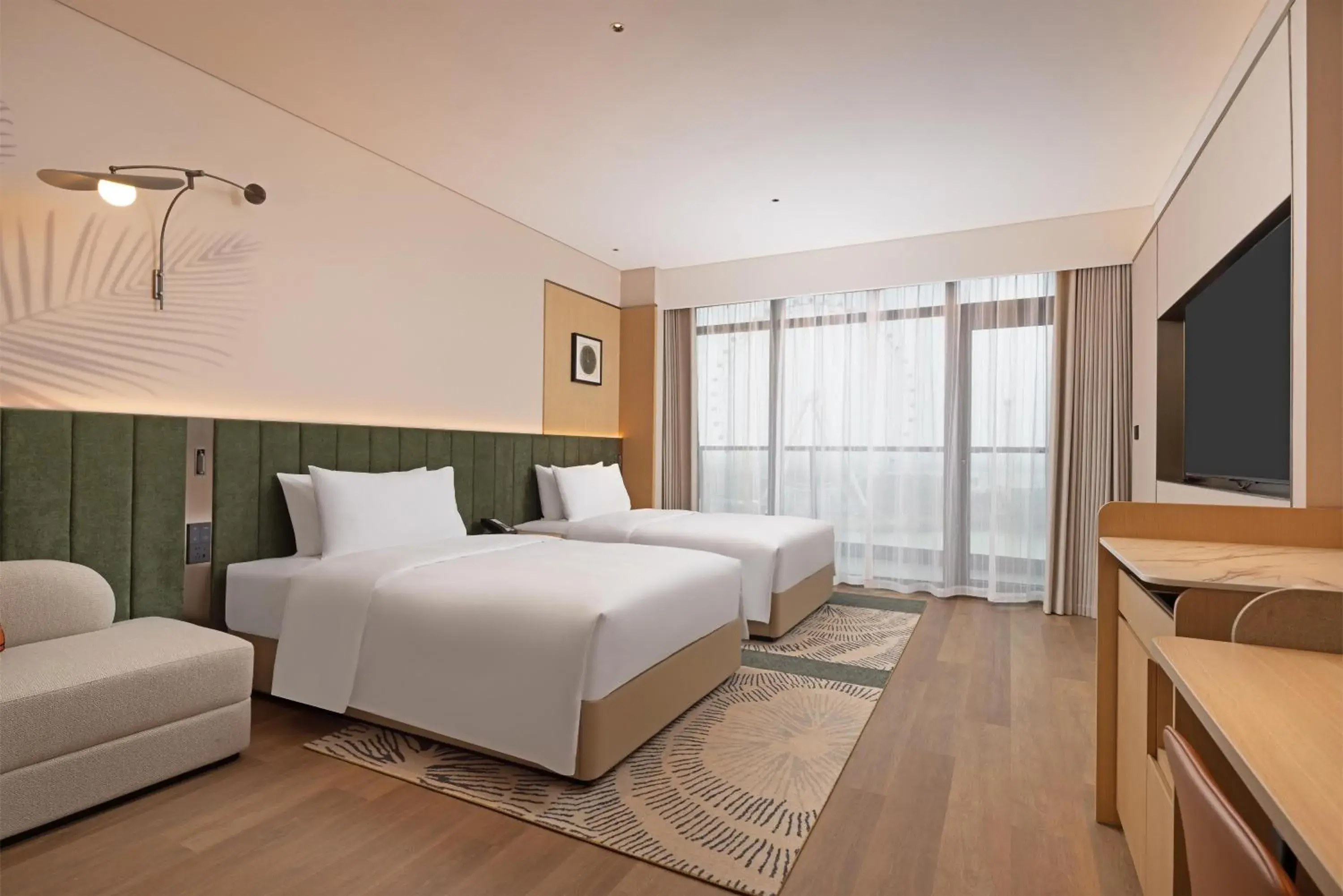 Twin Room - High Floor in Hilton Garden Inn Huangshi Dinosaur Wonderland Twin Room - High Floor in Hilton Garden Inn Huangshi Dinosaur Wonderland