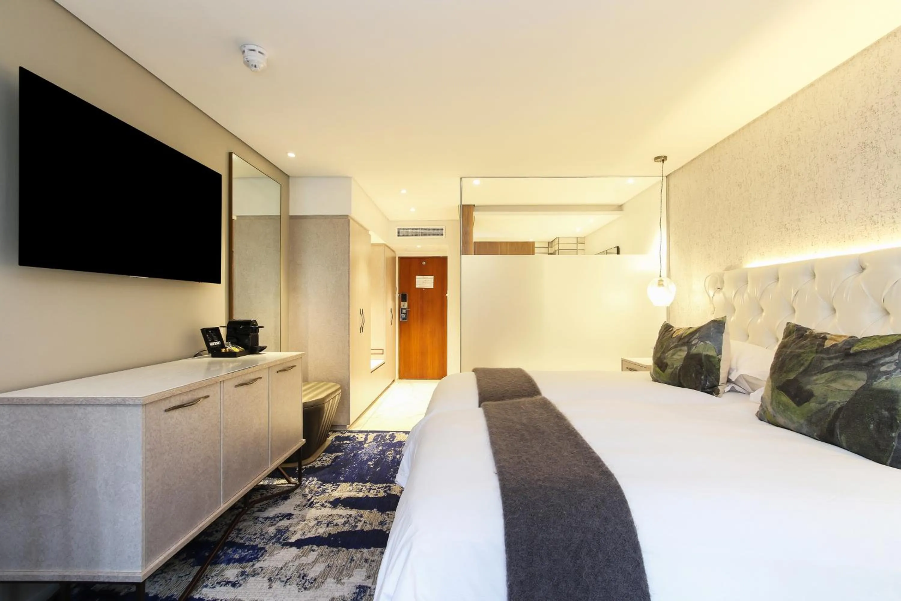 Bedroom, Bed in Vineyard Hotel