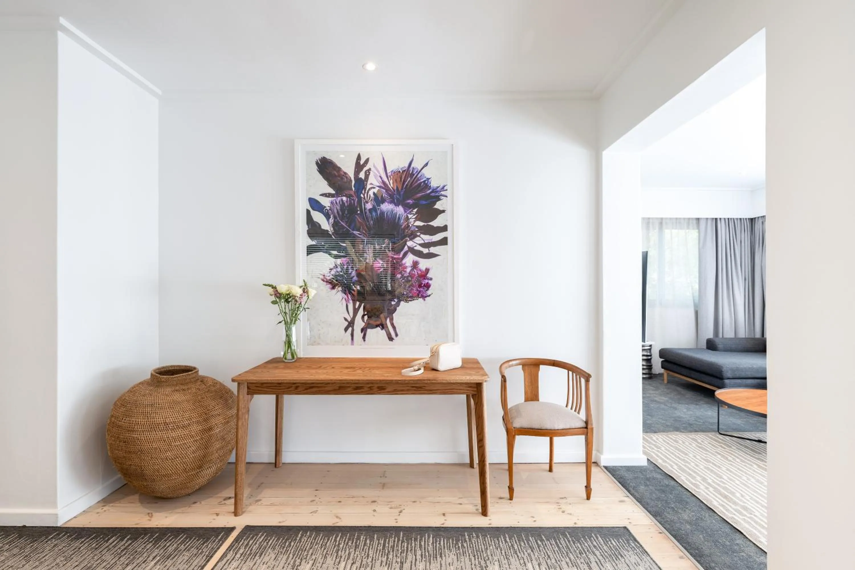 Facade/entrance in Vineyard Hotel