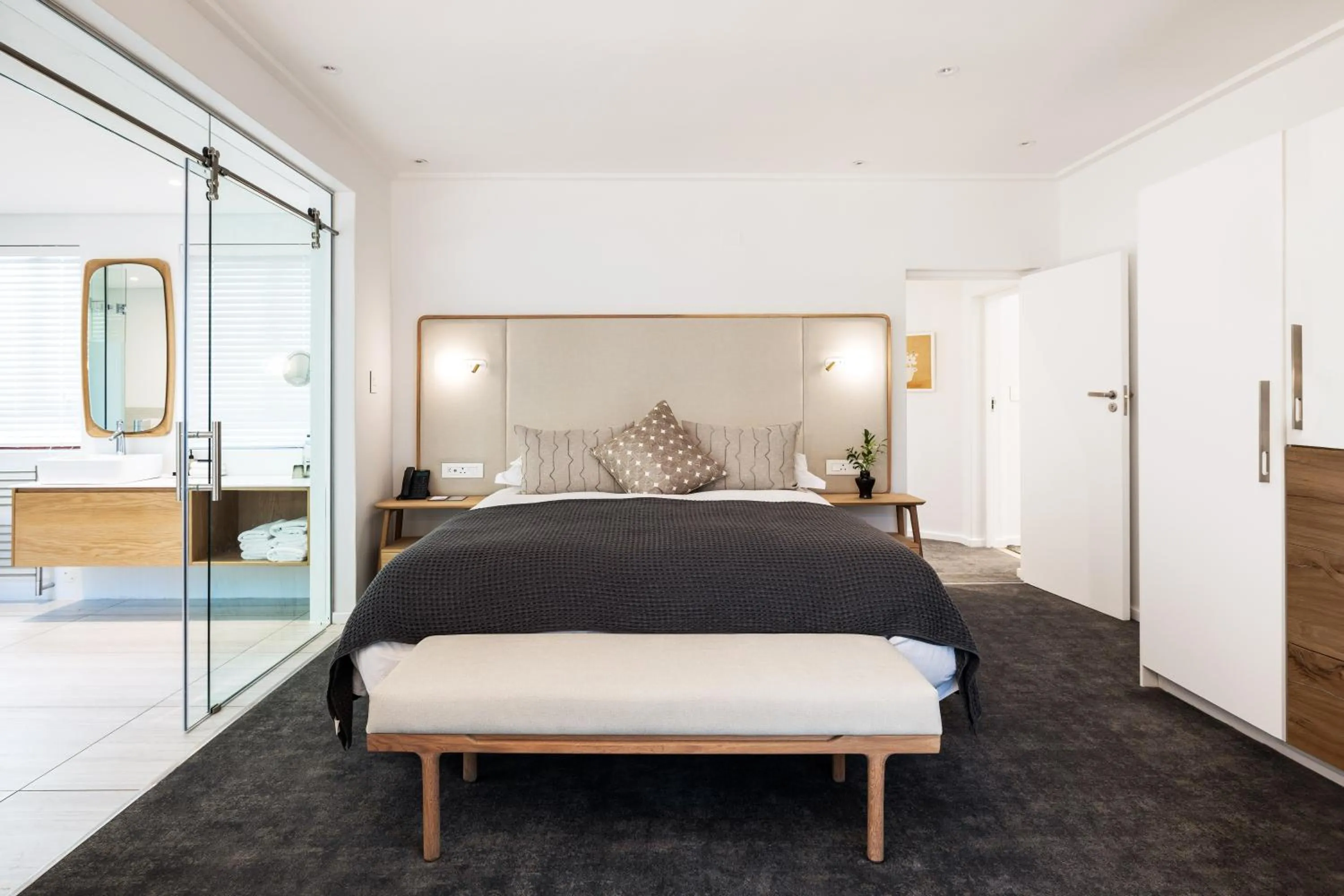 Bedroom, Bed in Vineyard Hotel