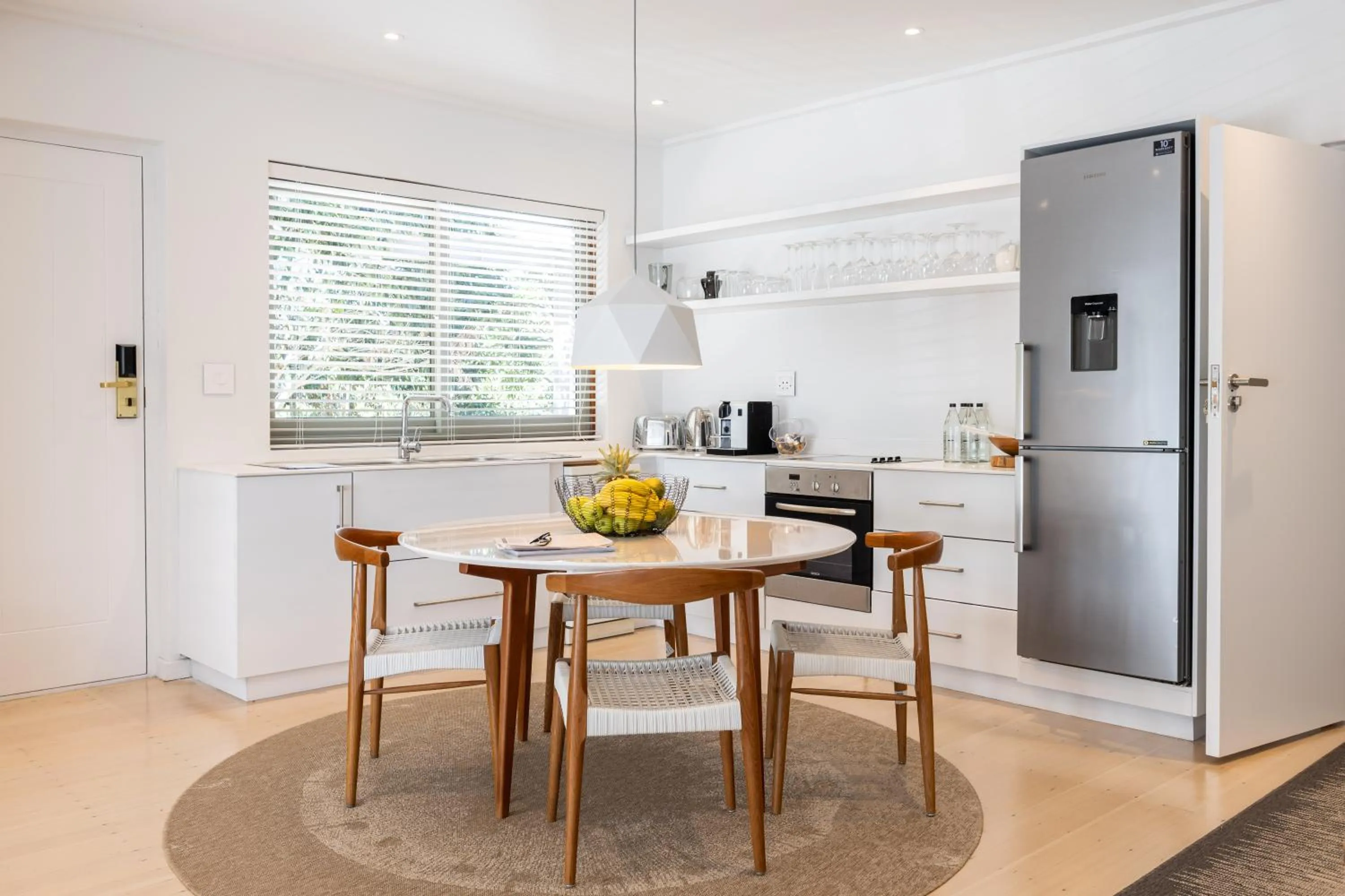 Kitchen or kitchenette in Vineyard Hotel