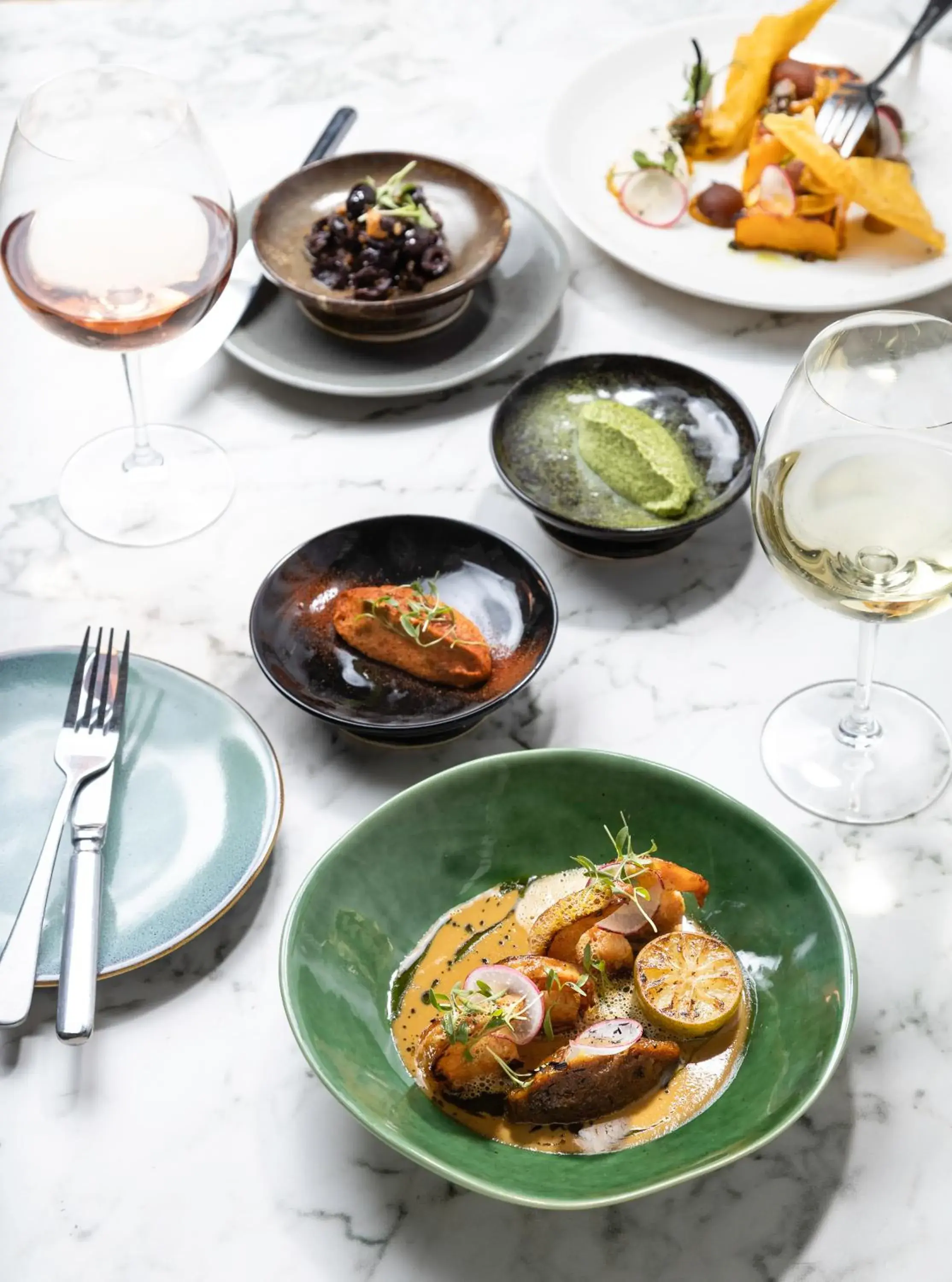 Restaurant/places to eat in Vineyard Hotel Restaurant/places to eat in Vineyard Hotel