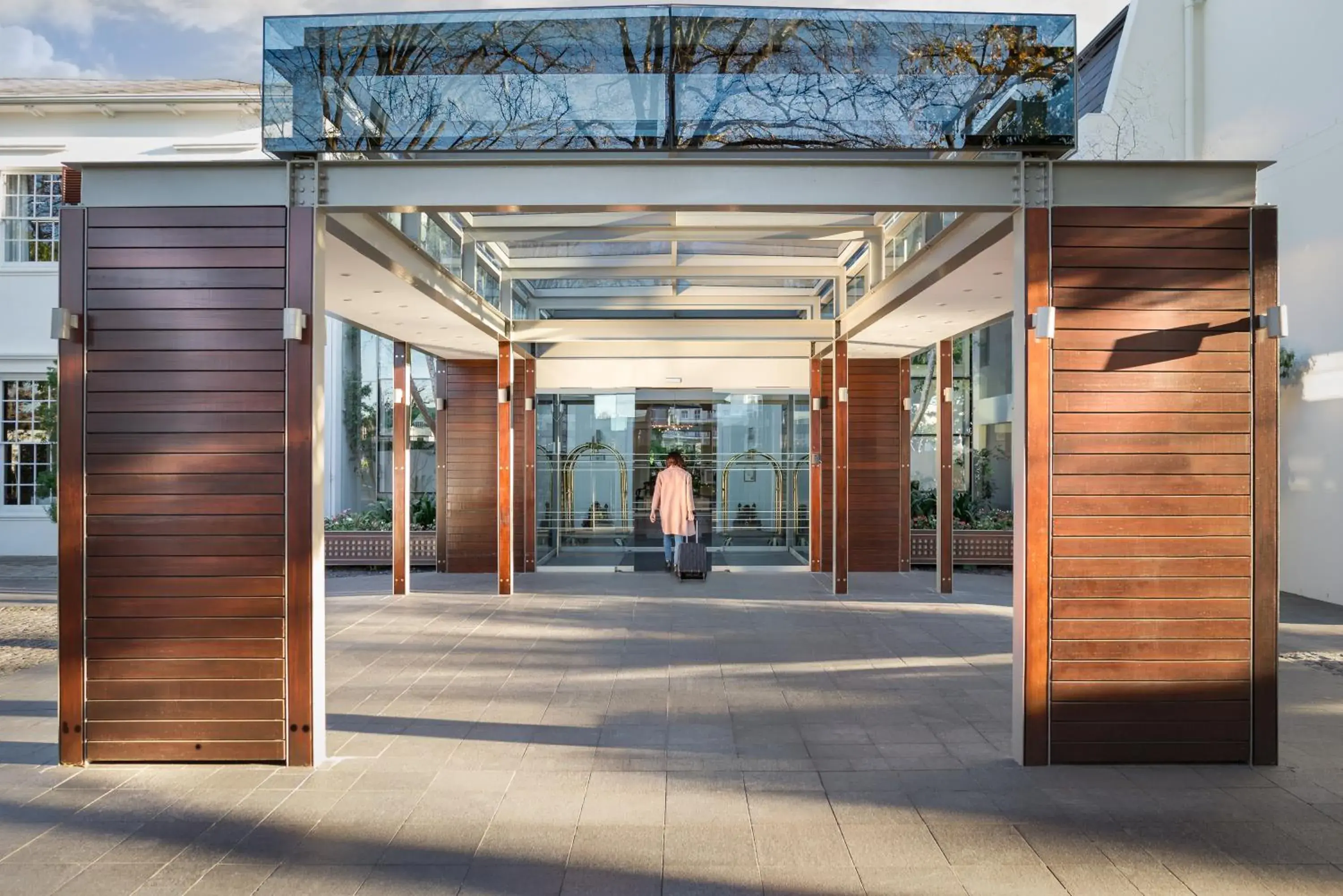 Facade/entrance in Vineyard Hotel Facade/entrance in Vineyard Hotel