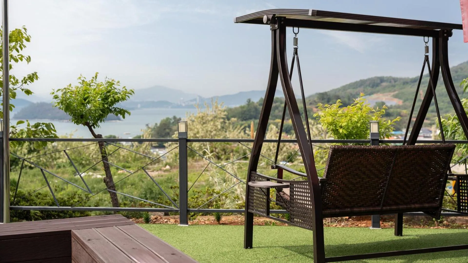 Property building in Jigeum Yeosu Ocean View Pension