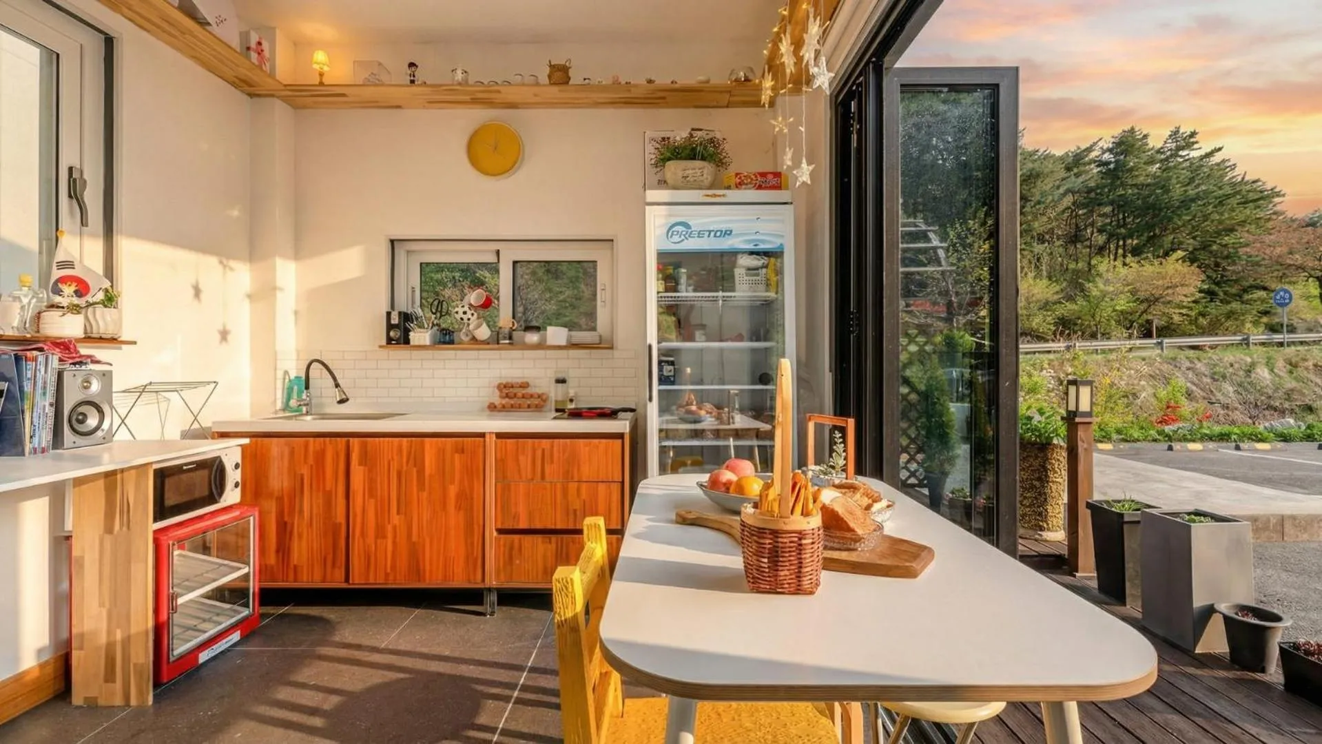 Property building in Gangneung Awesome Pension