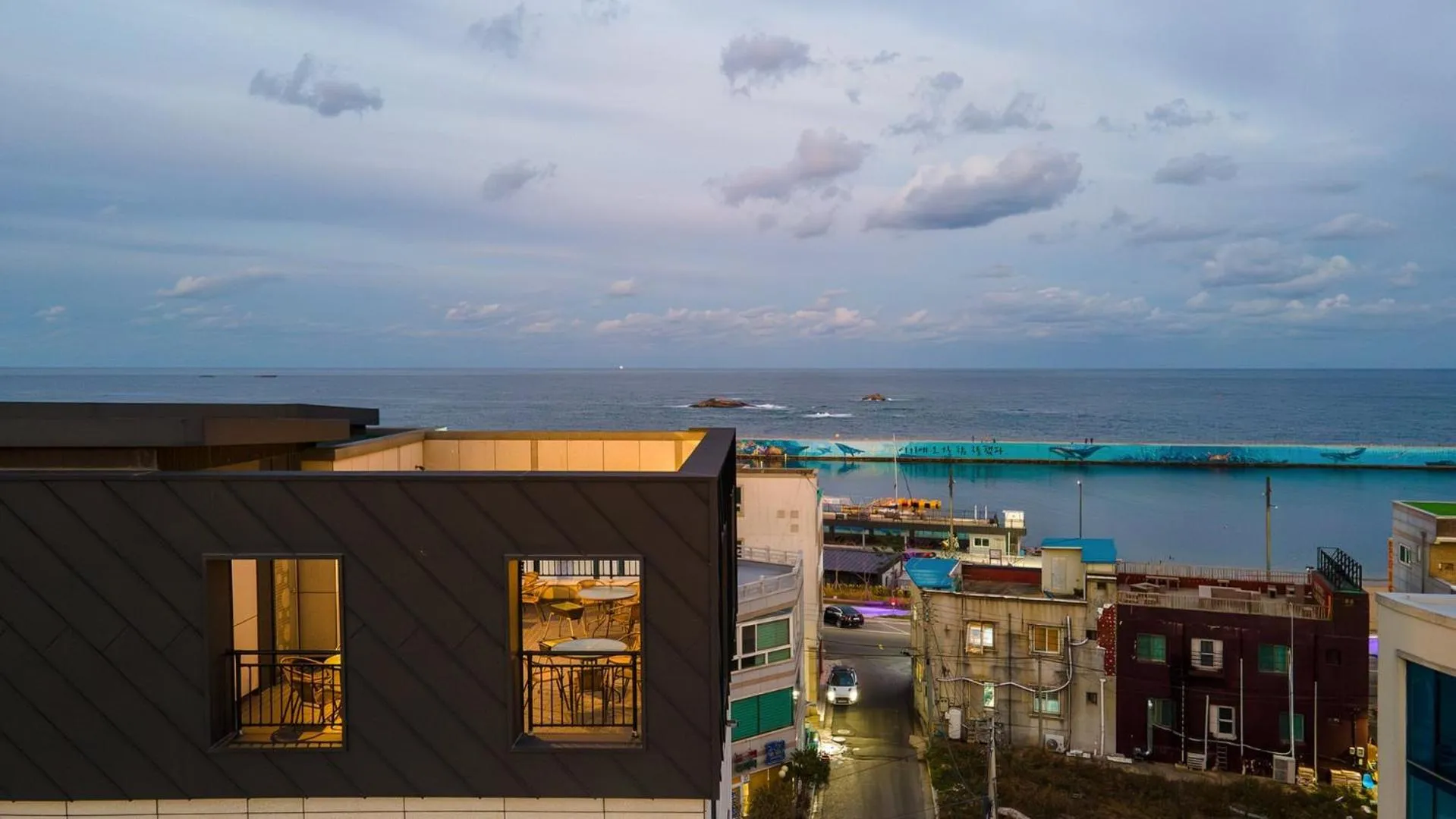 Property building in Sokcho Jaja Ocean View Pension