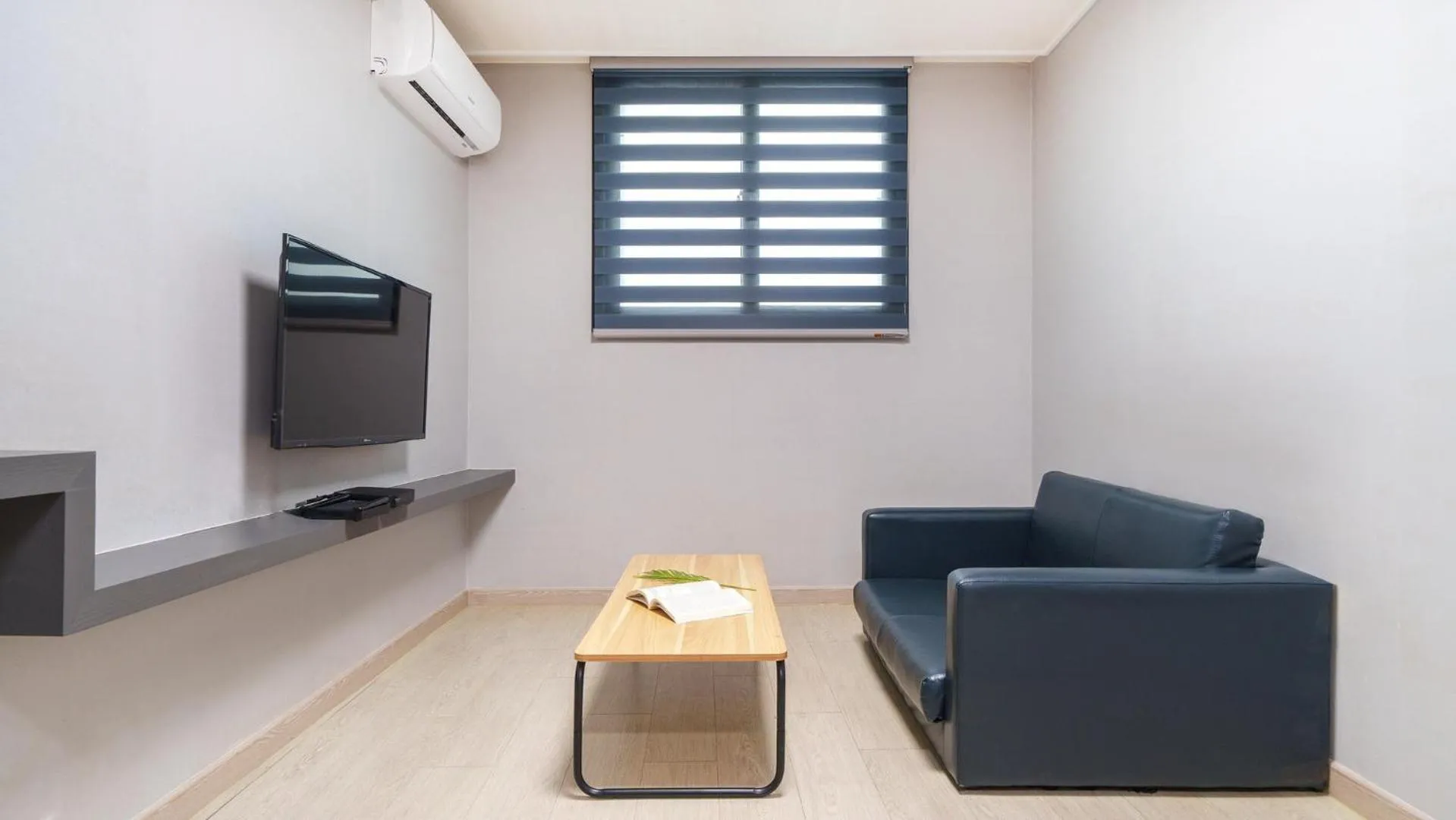 Property building in Sokcho Jaja Ocean View Pension