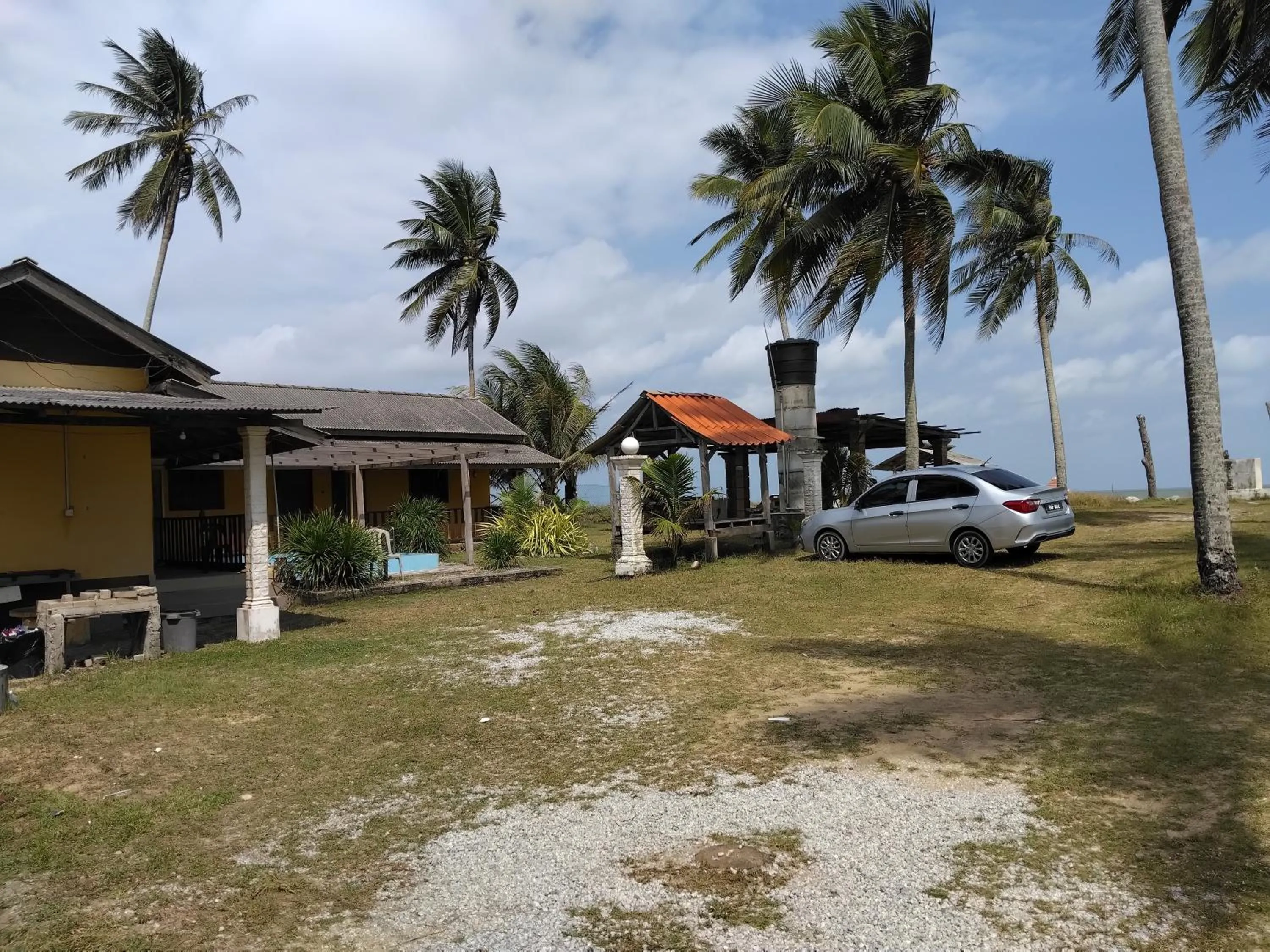 Bayu Beach Chalet PCB