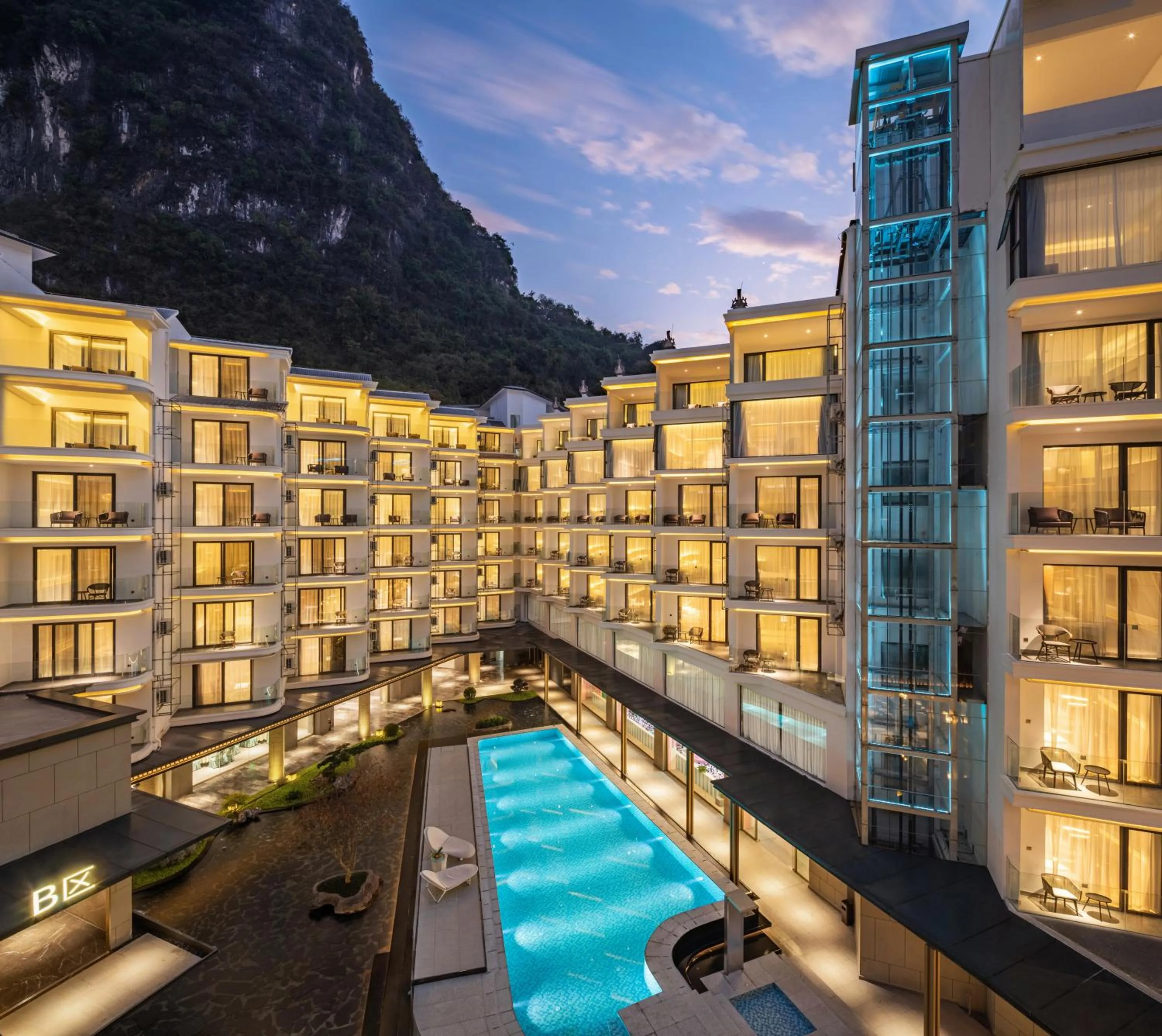 Guilin Yangshuo Shixi Landscape Hotel
