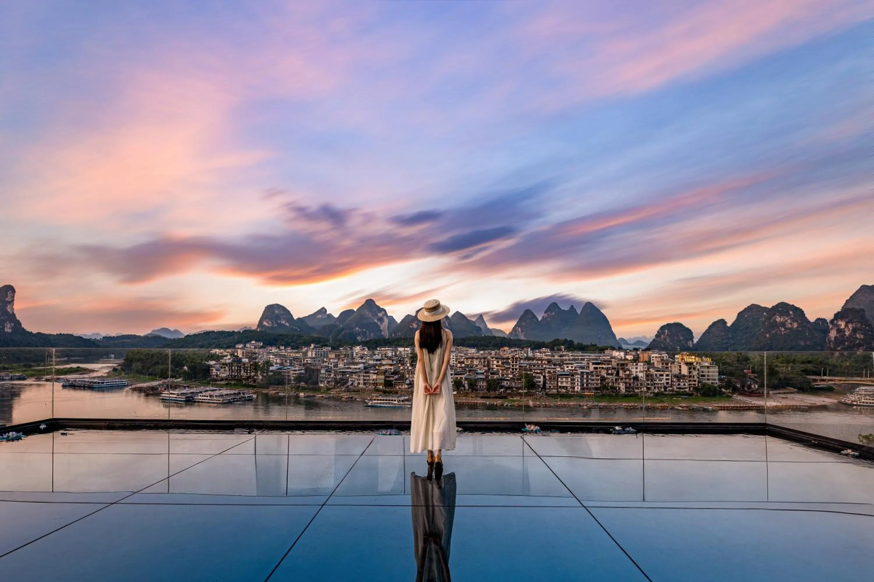 Guilin Yangshuo Shixi Landscape Hotel