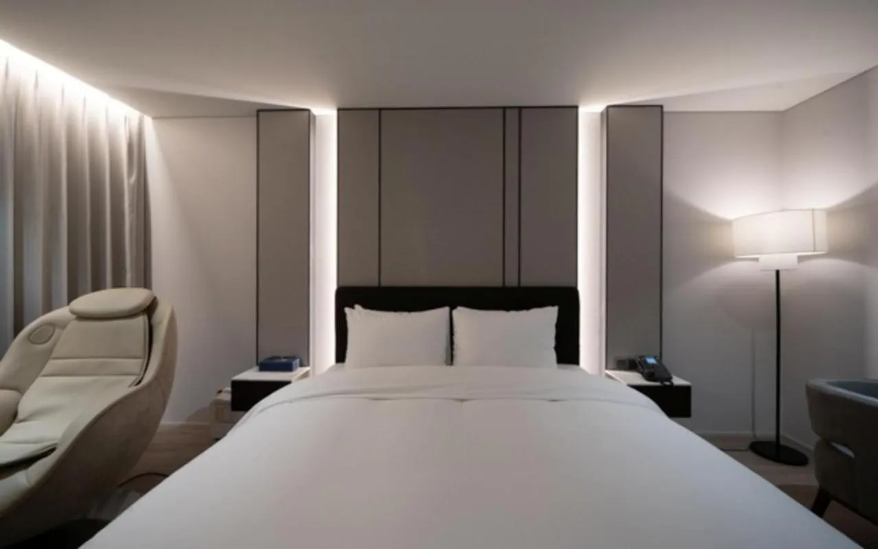 Bed in Daegu Hyeonpung Prana Hotel