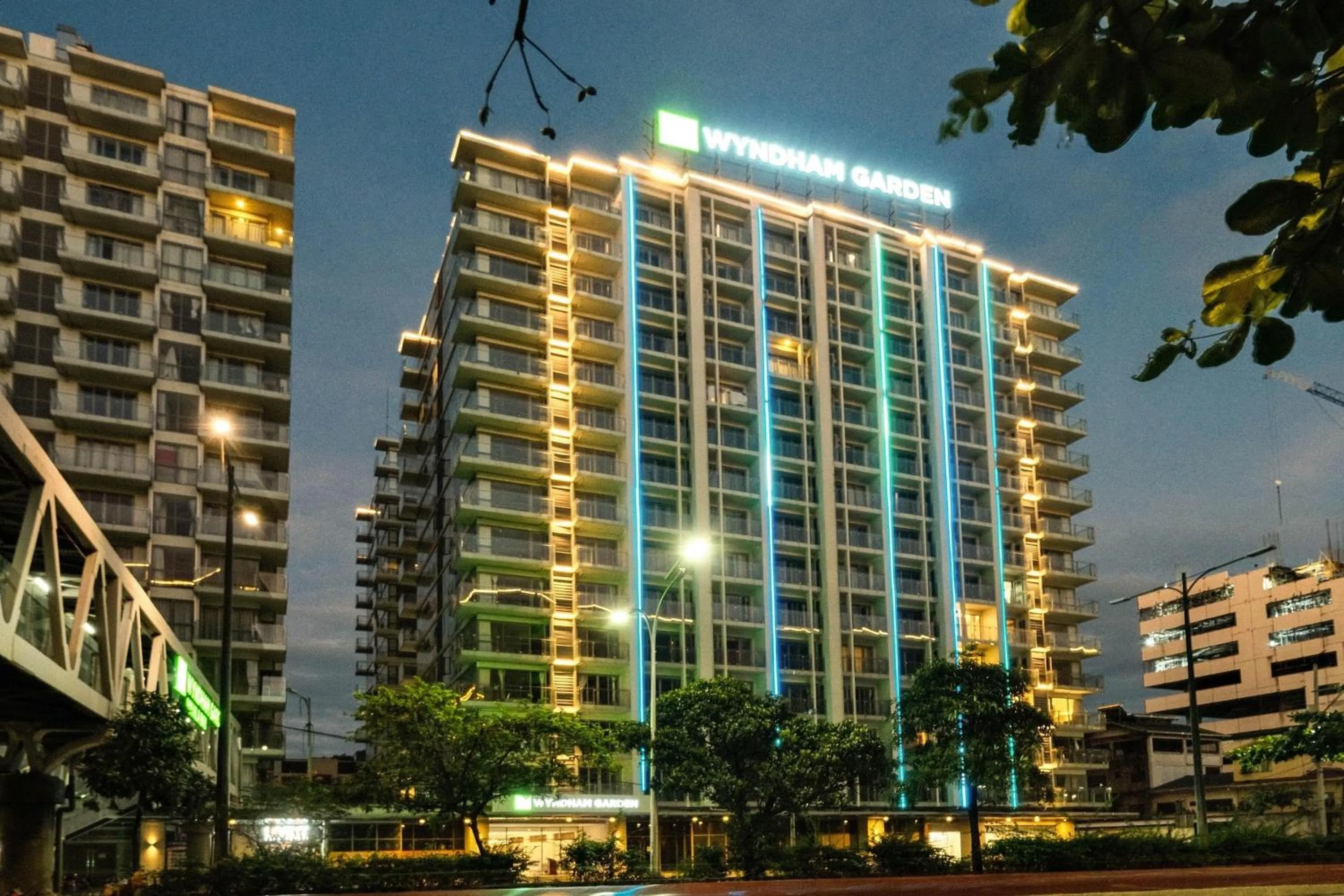 Property building in Wyndham Garden Manila Bay