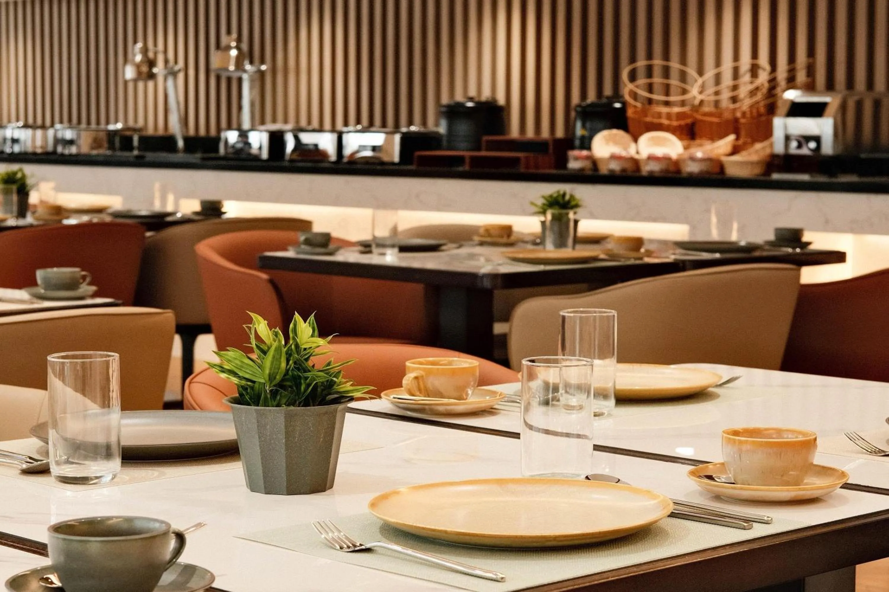 Restaurant/places to eat in Wyndham Garden Manila Bay