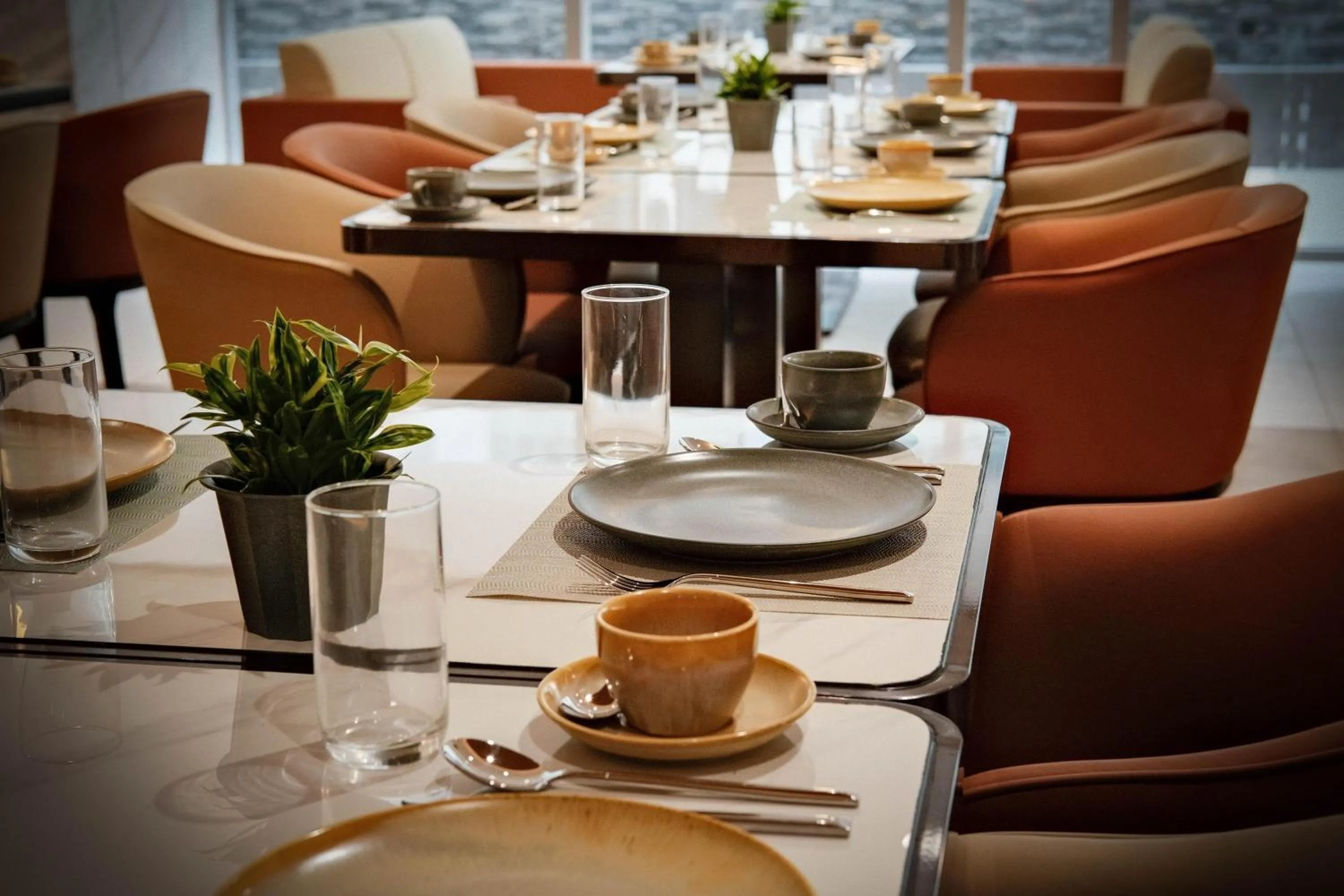 Restaurant/places to eat in Wyndham Garden Manila Bay