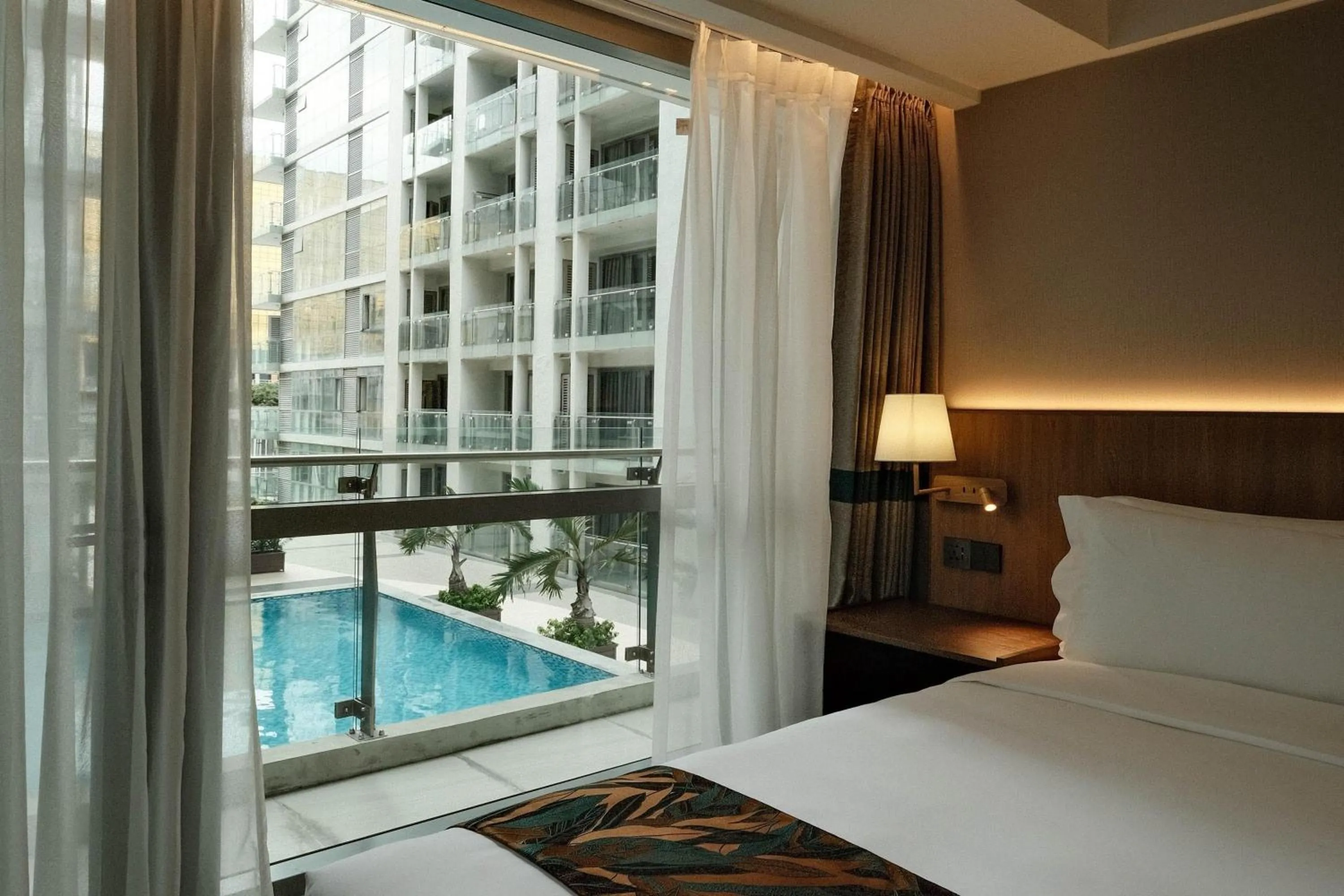 Photo of the whole room, Bed in Wyndham Garden Manila Bay