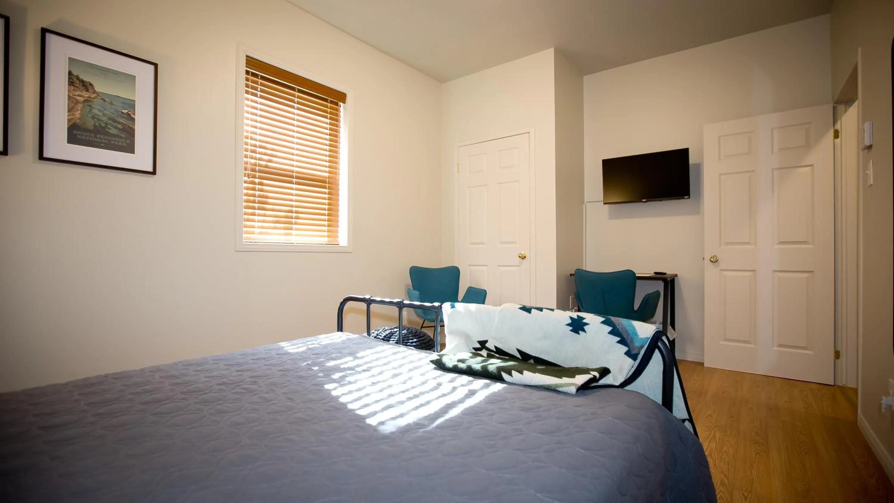 Bed in Motel De La Gare Richmond