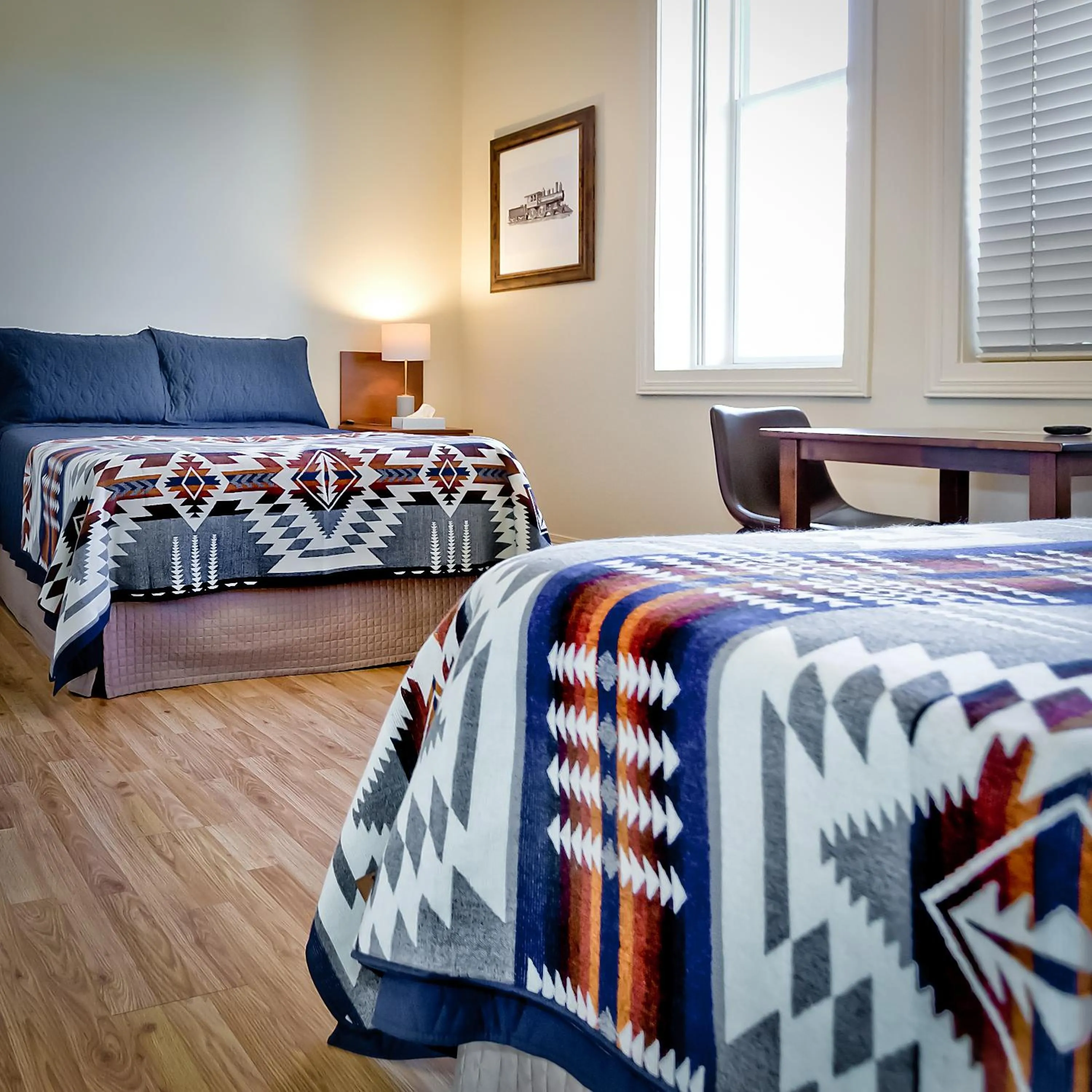 Bed in Motel De La Gare Richmond