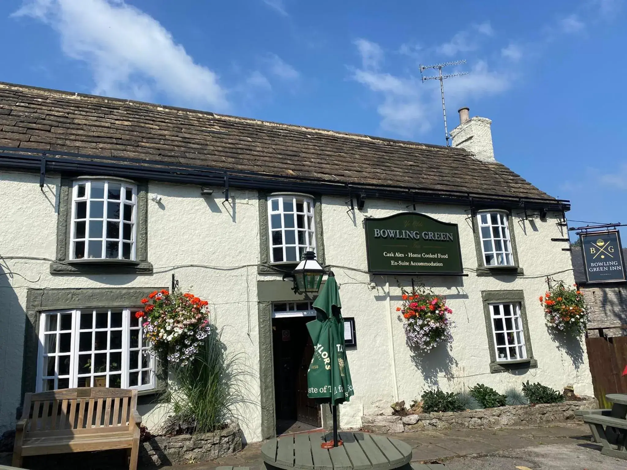 Ye Olde Bowling Green Inn Ye Olde Bowling Green Inn