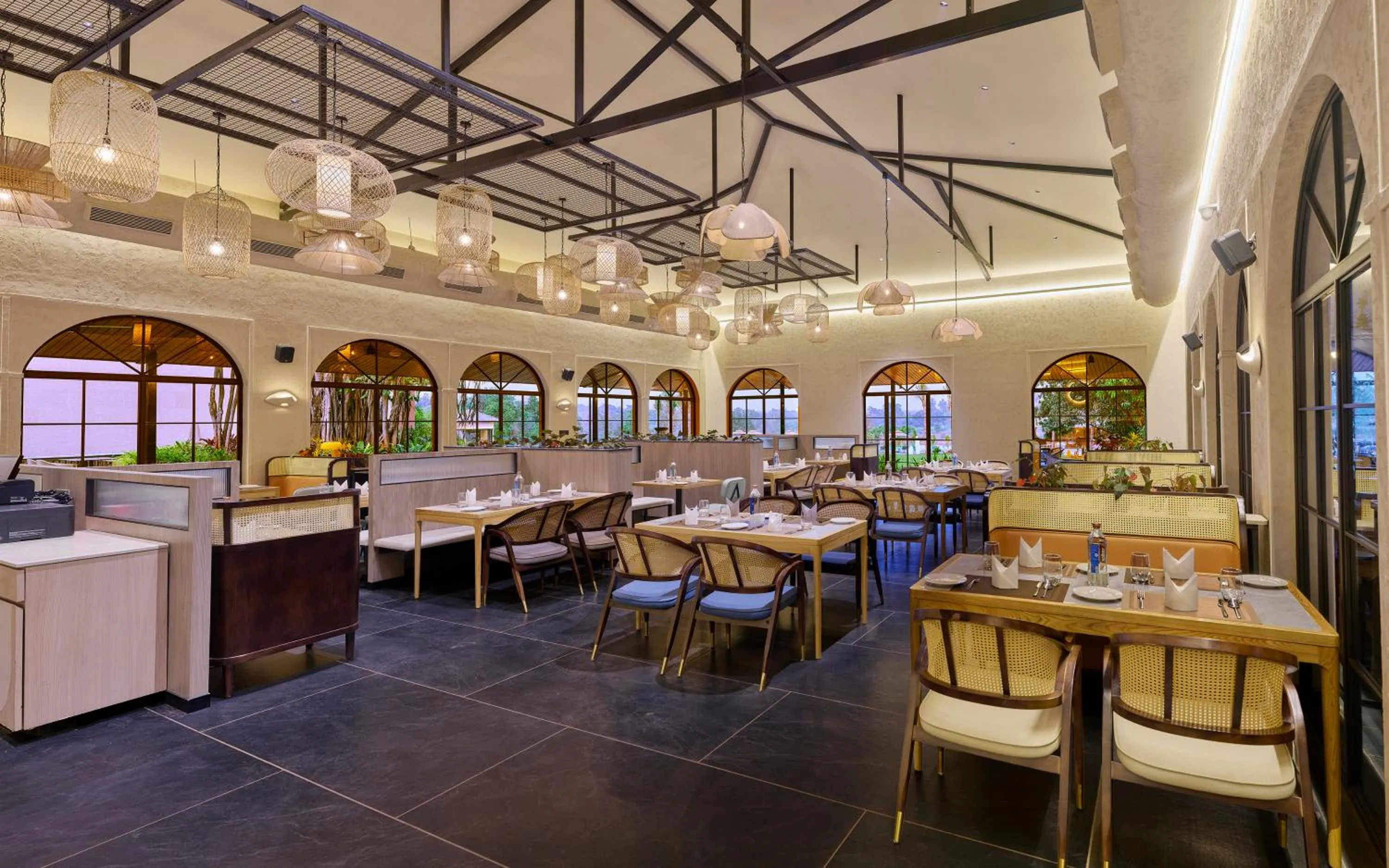 Restaurant/places to eat in Stone Water By Zuper