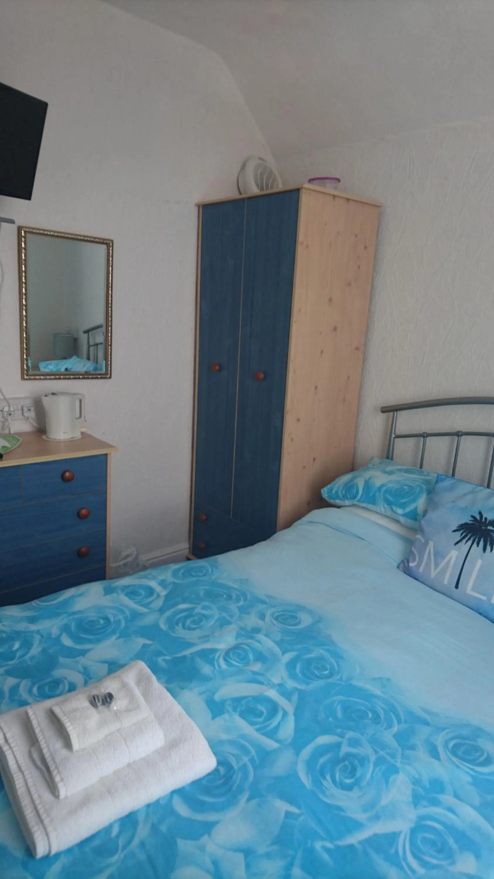 Bed in The Sandgate