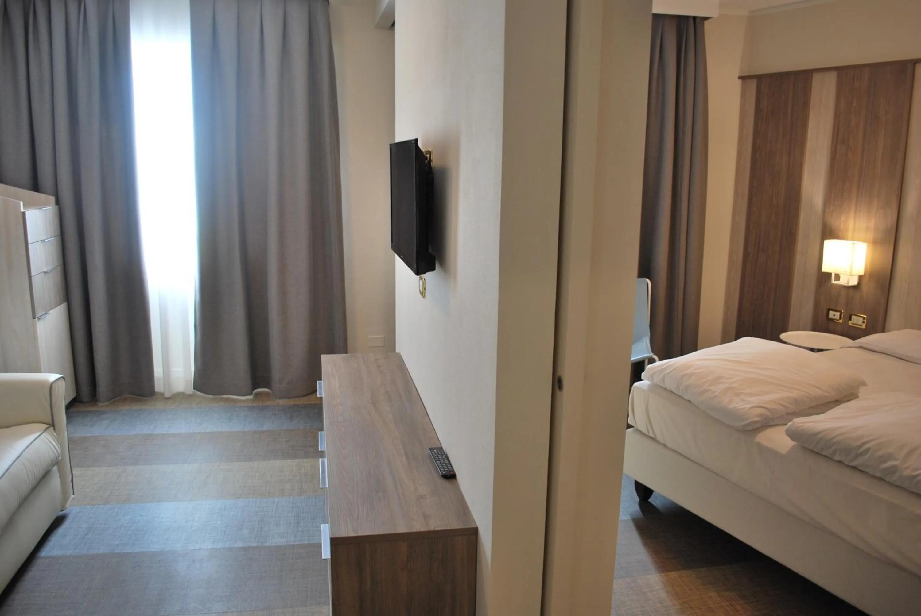 Bedroom, Bed in Hotel Europa