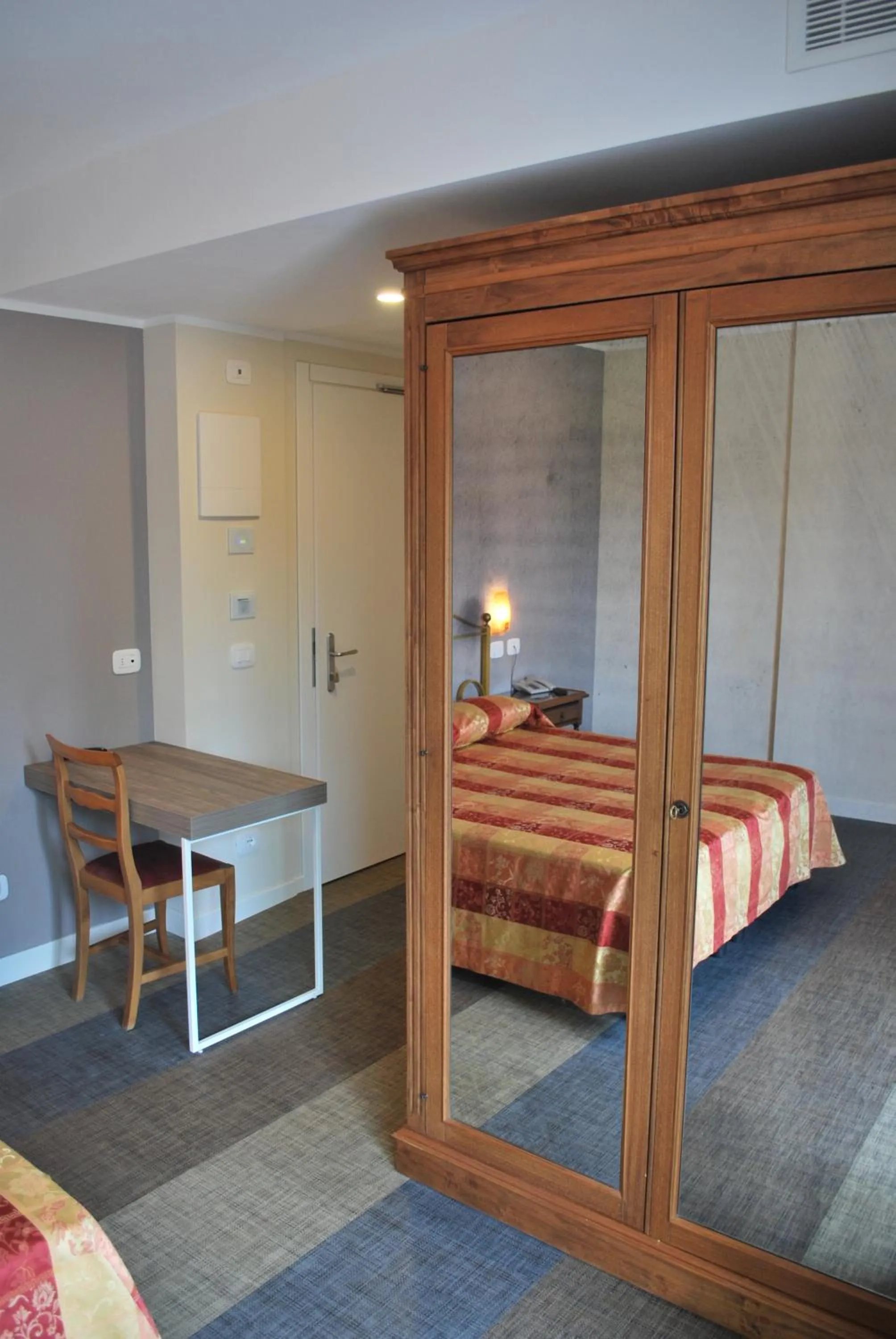 Bedroom, Bed in Hotel Europa