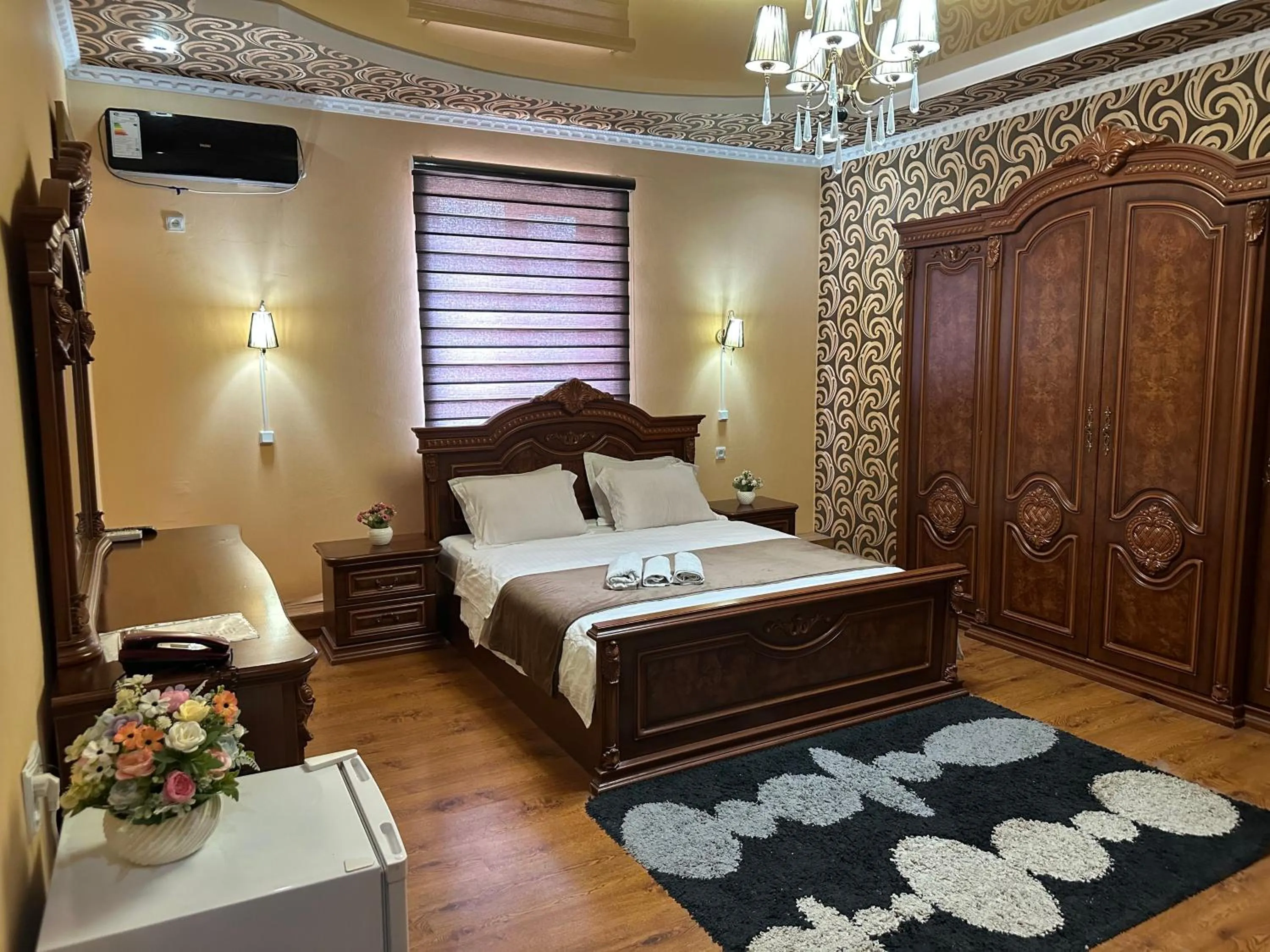 View (from property/room), Bed in Hotel Euro Asia Khiva in Ichan Qala