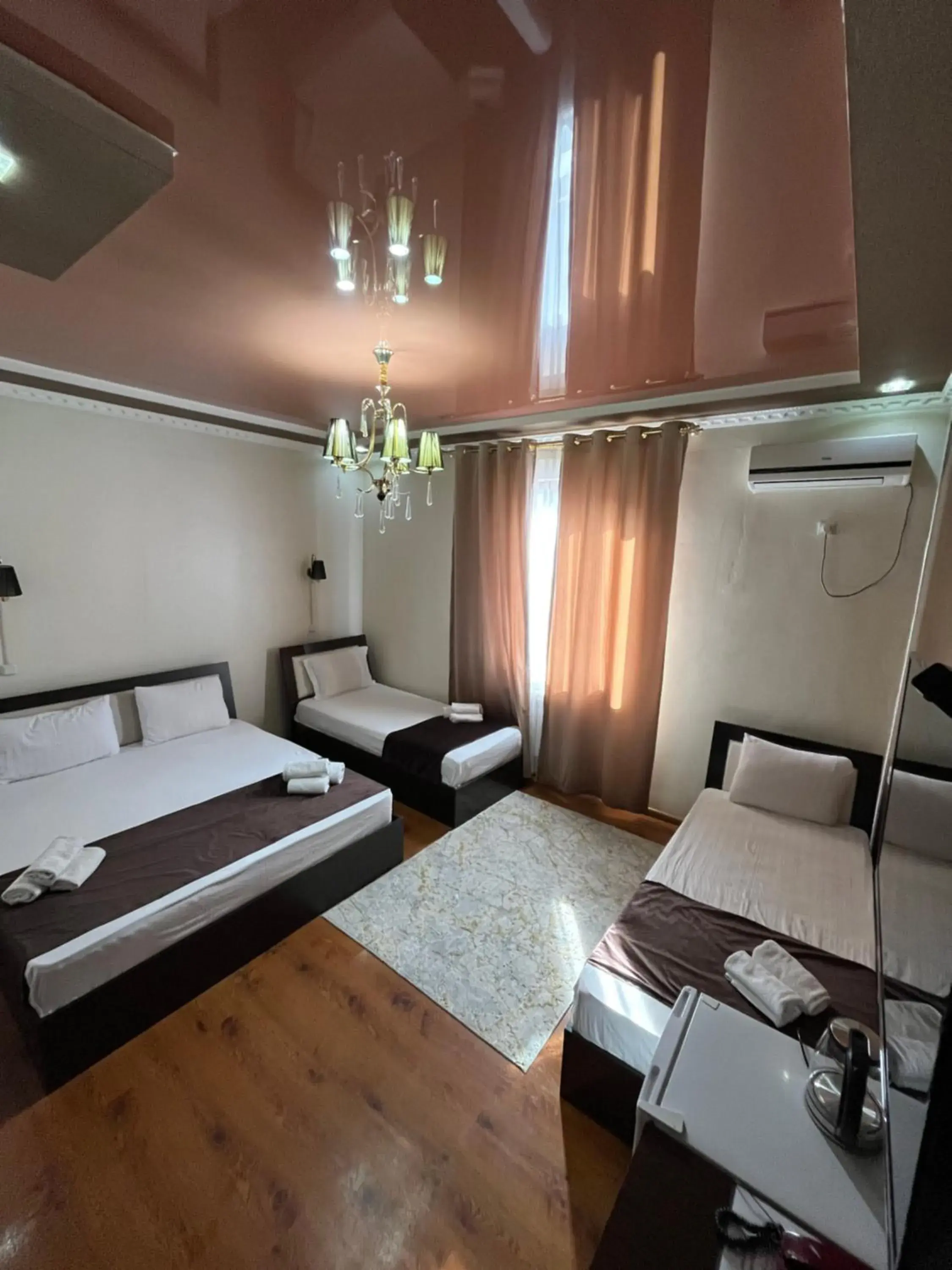 Standard Quadruple Room in Hotel Euro Asia Khiva in Ichan Qala Standard Quadruple Room in Hotel Euro Asia Khiva in Ichan Qala