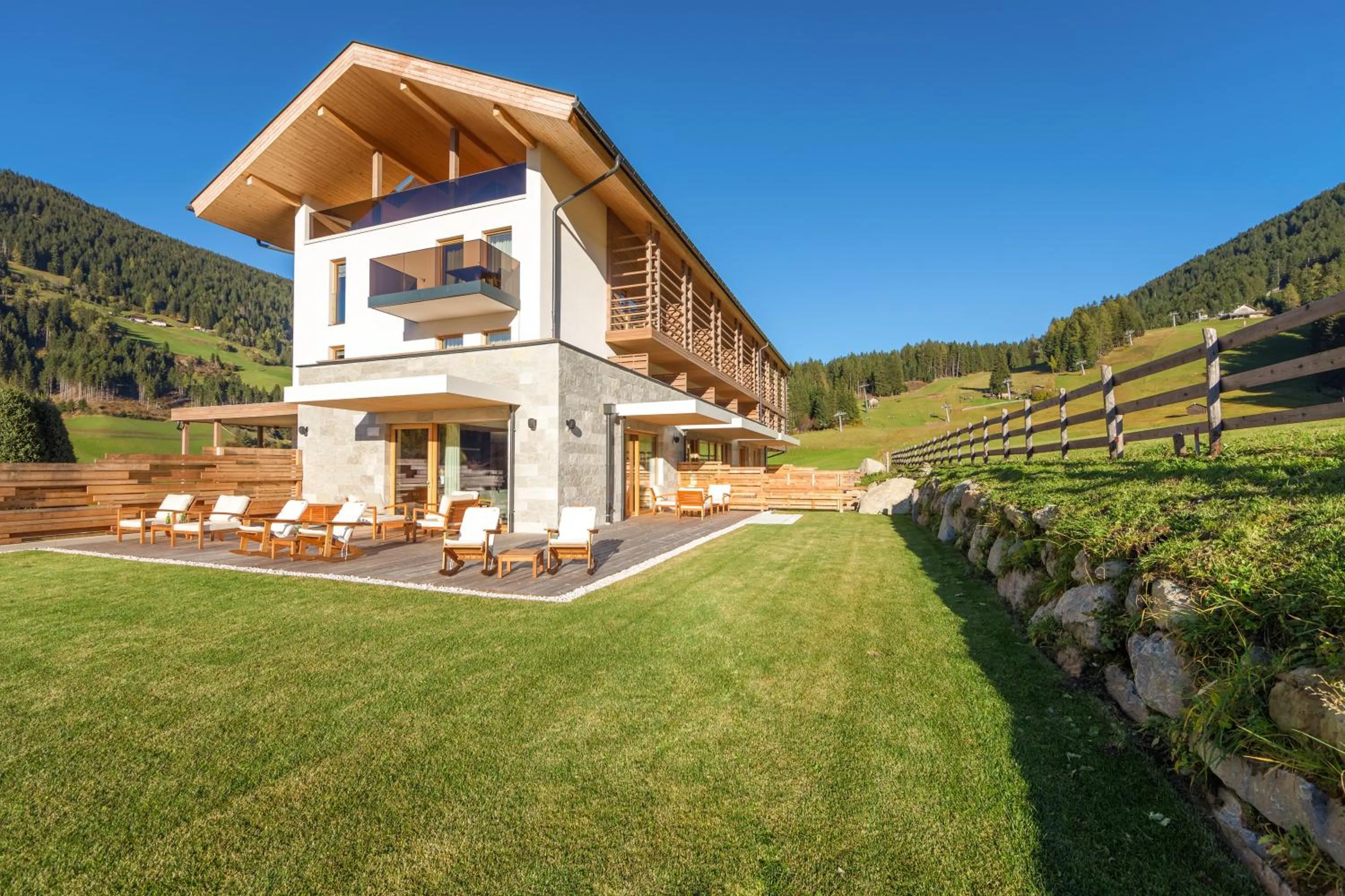 Facade/entrance in JOAS natur.hotel.b&b