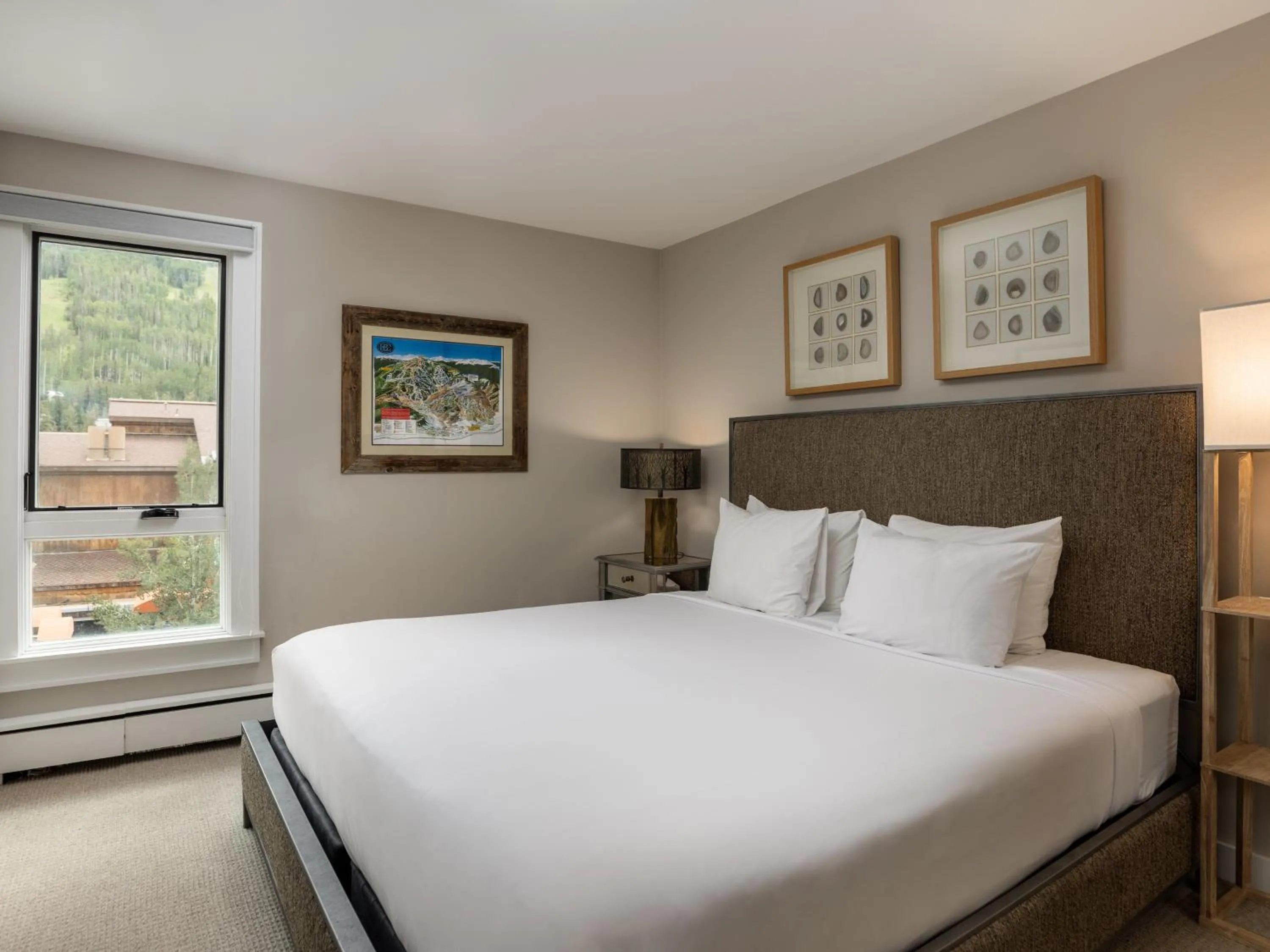 Bedroom, Bed in Vail 21 - CoralTree Residence Collection