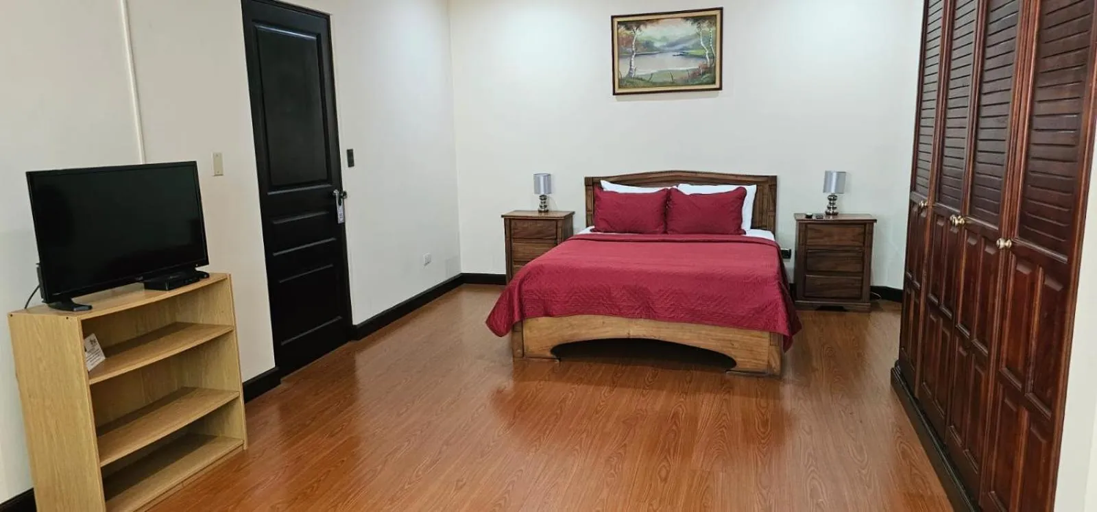 Photo of the whole room, Bed in Apartotel Obelisco San José Aeropuerto