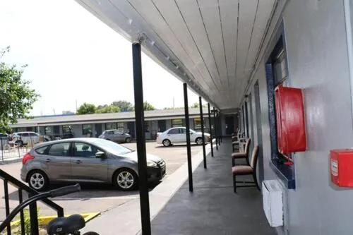 Dunedin Cove Motel