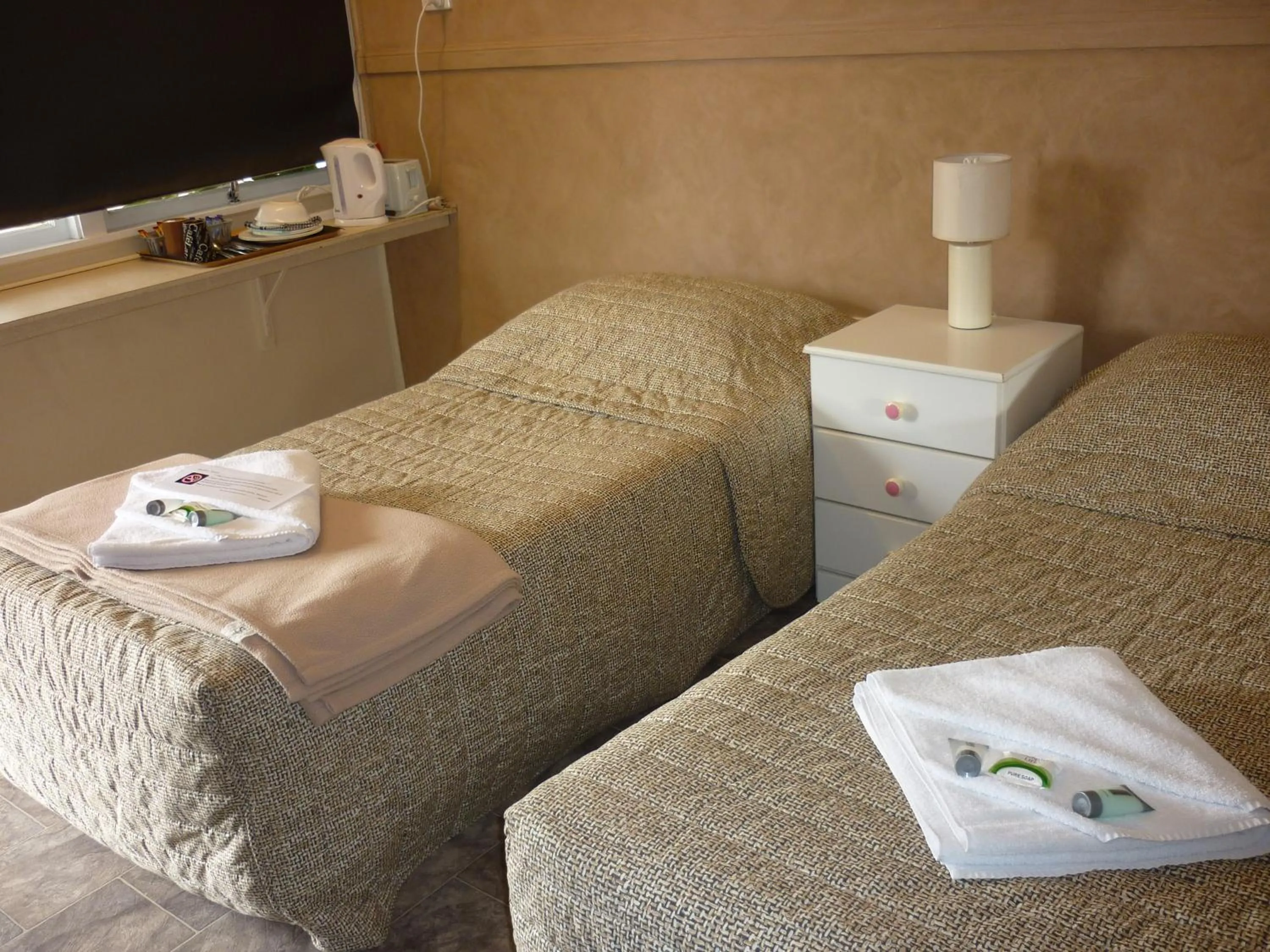 Bed in Roma Aussie Tourist Park